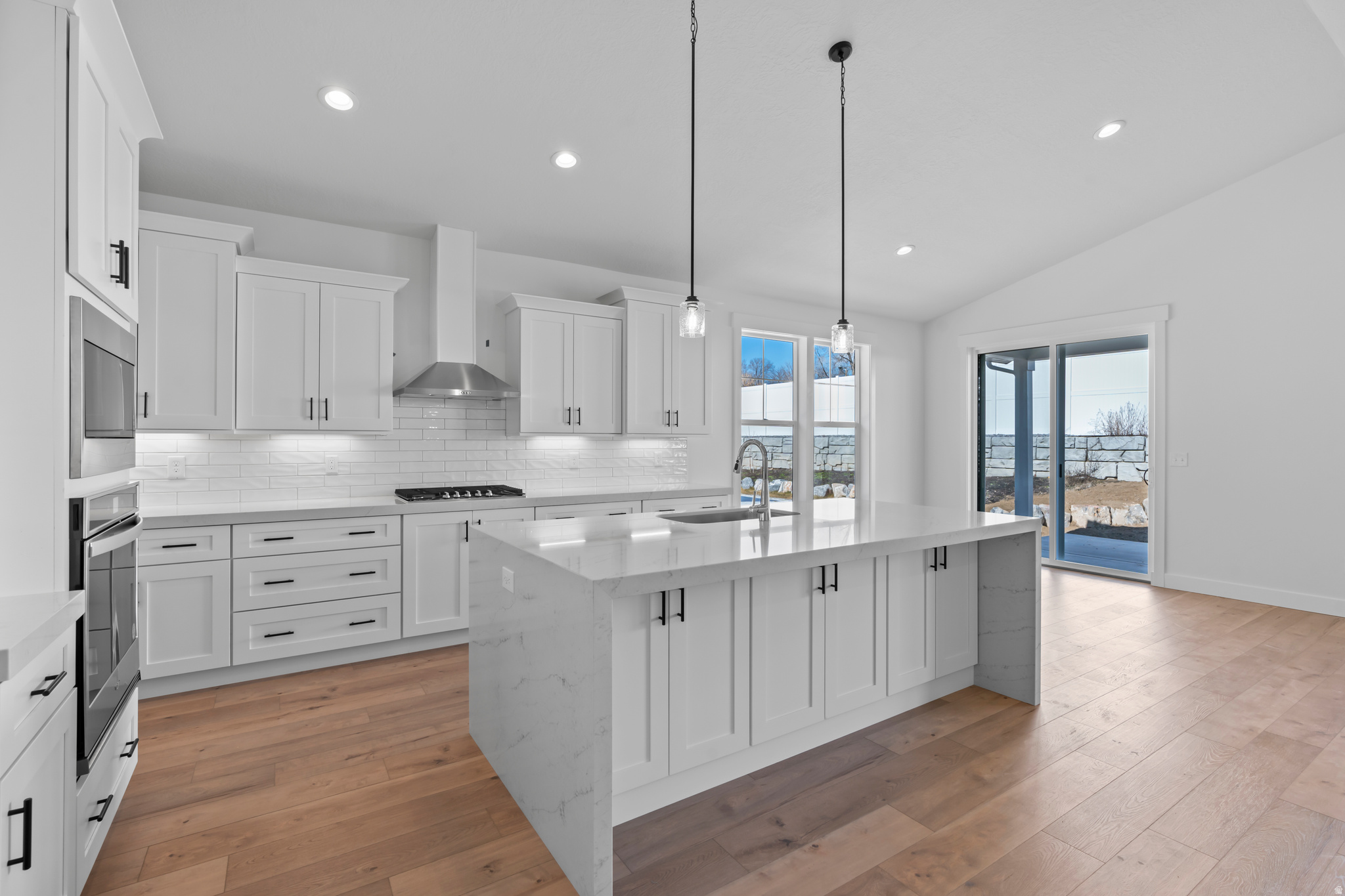 MEADOWS - Residential