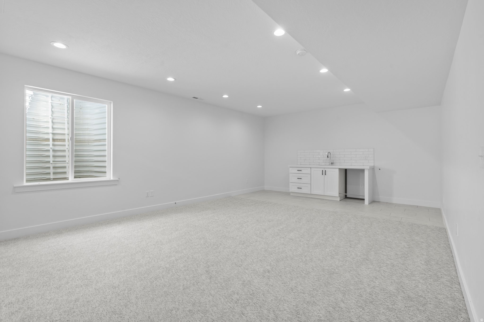 MEADOWS - Residential