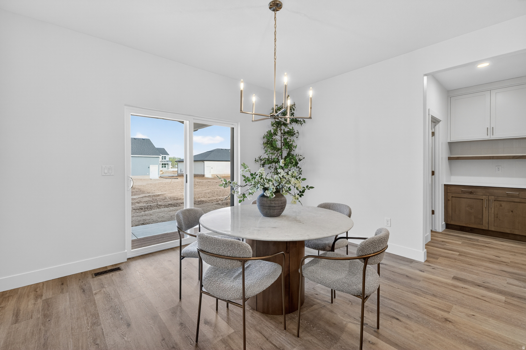 RIVERWOOD - Residential