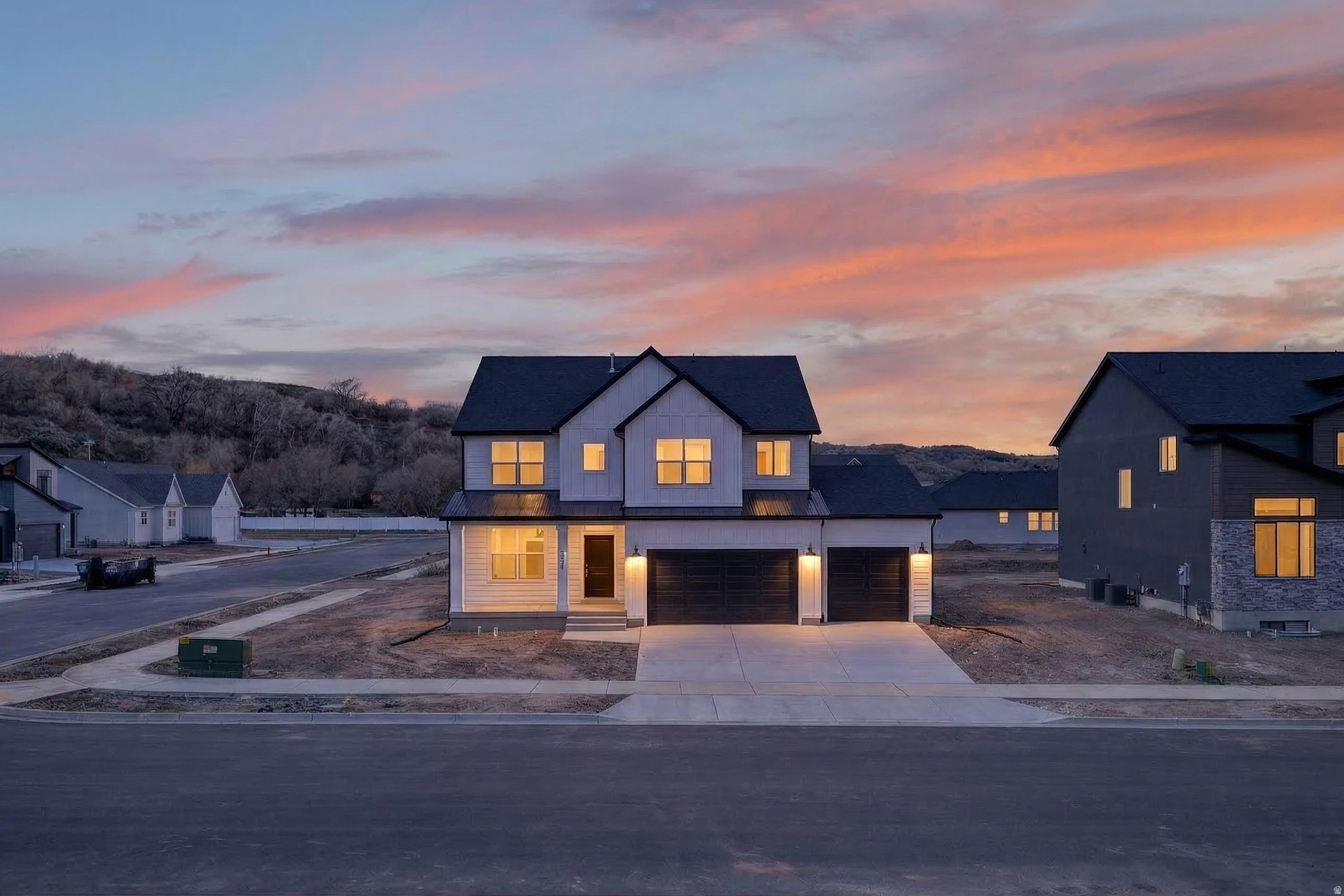 RIVERWOOD - Residential