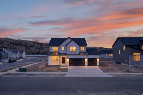 Homes For Sale - 6399 S Ray Dr #102<br/> South Weber, UT 84405