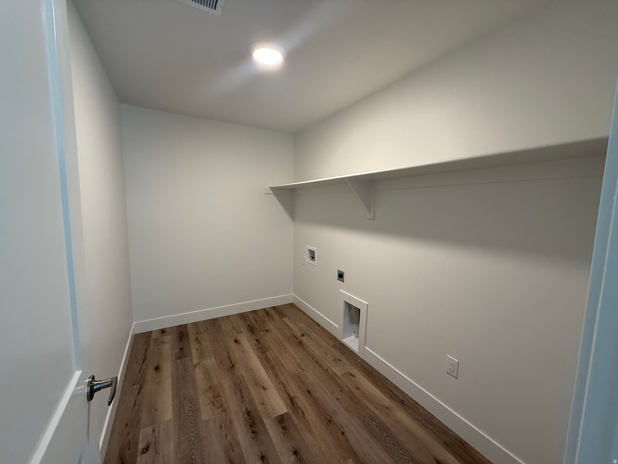 RIVERWOOD - Residential