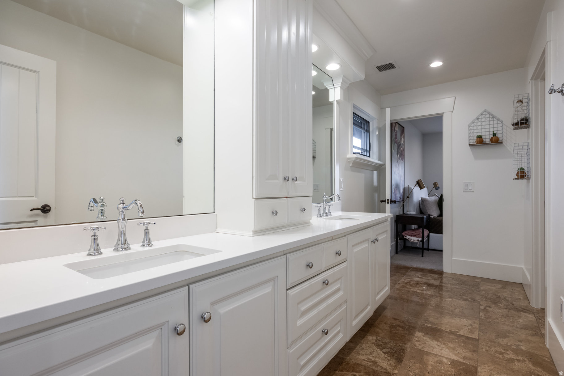 MOUNTAIN RANCH ESTATES - Residential