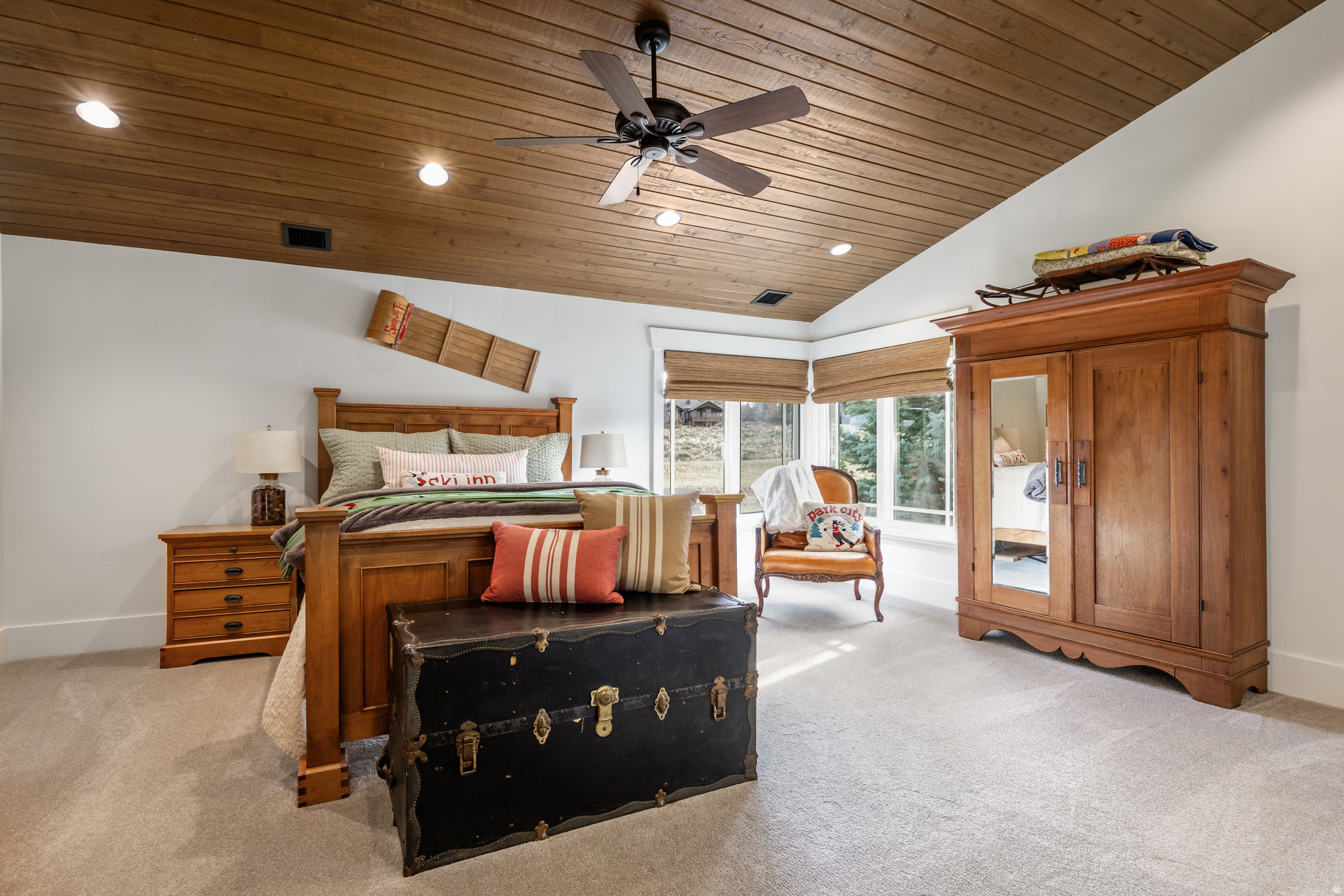 MOUNTAIN RANCH ESTATES - Residential