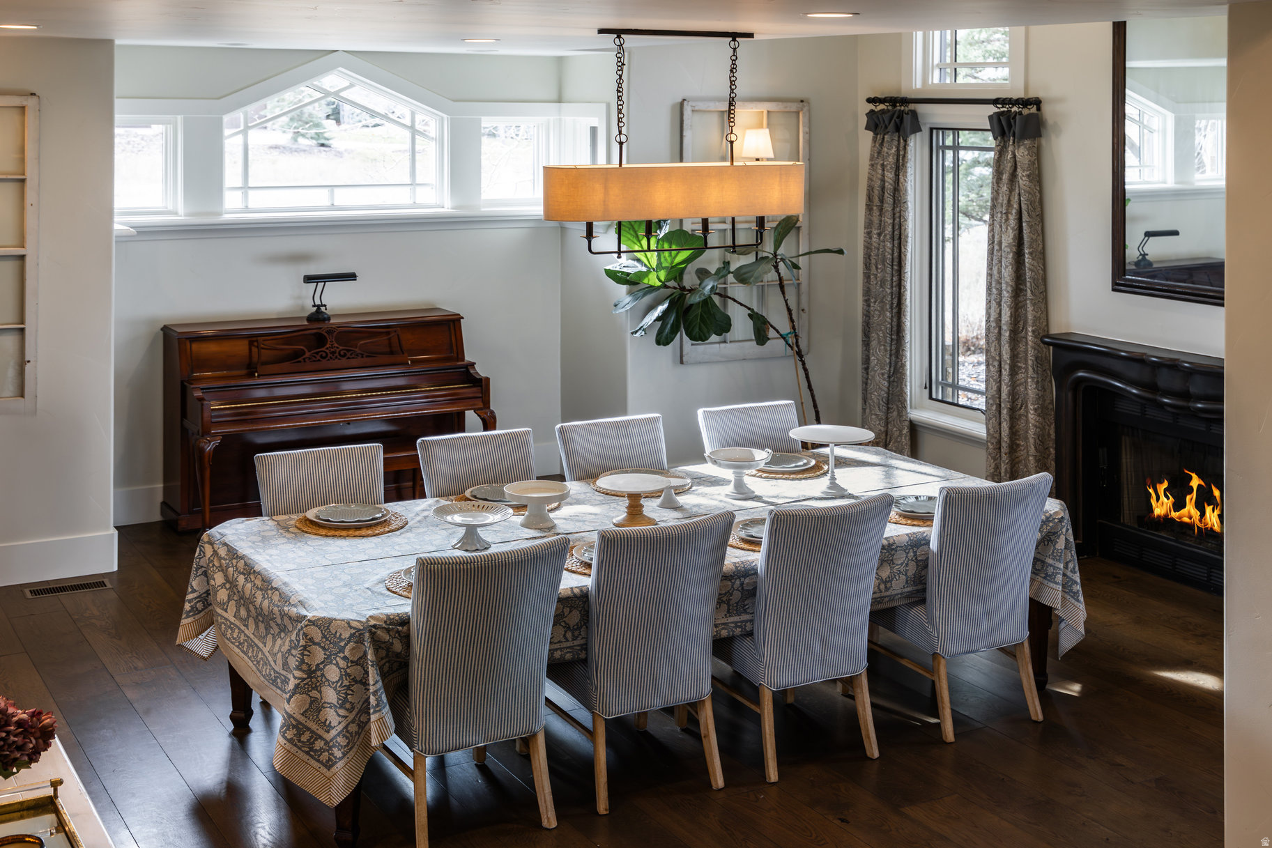 MOUNTAIN RANCH ESTATES - Residential