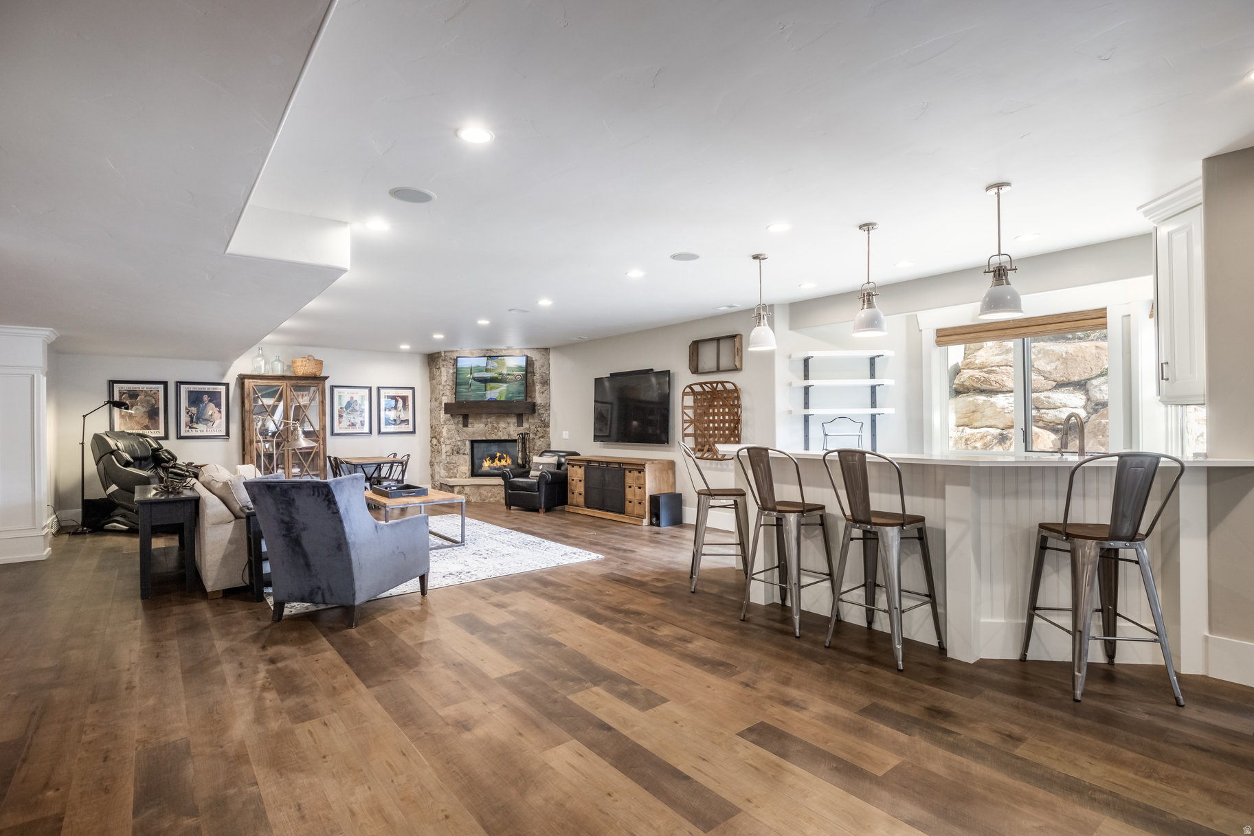 MOUNTAIN RANCH ESTATES - Residential