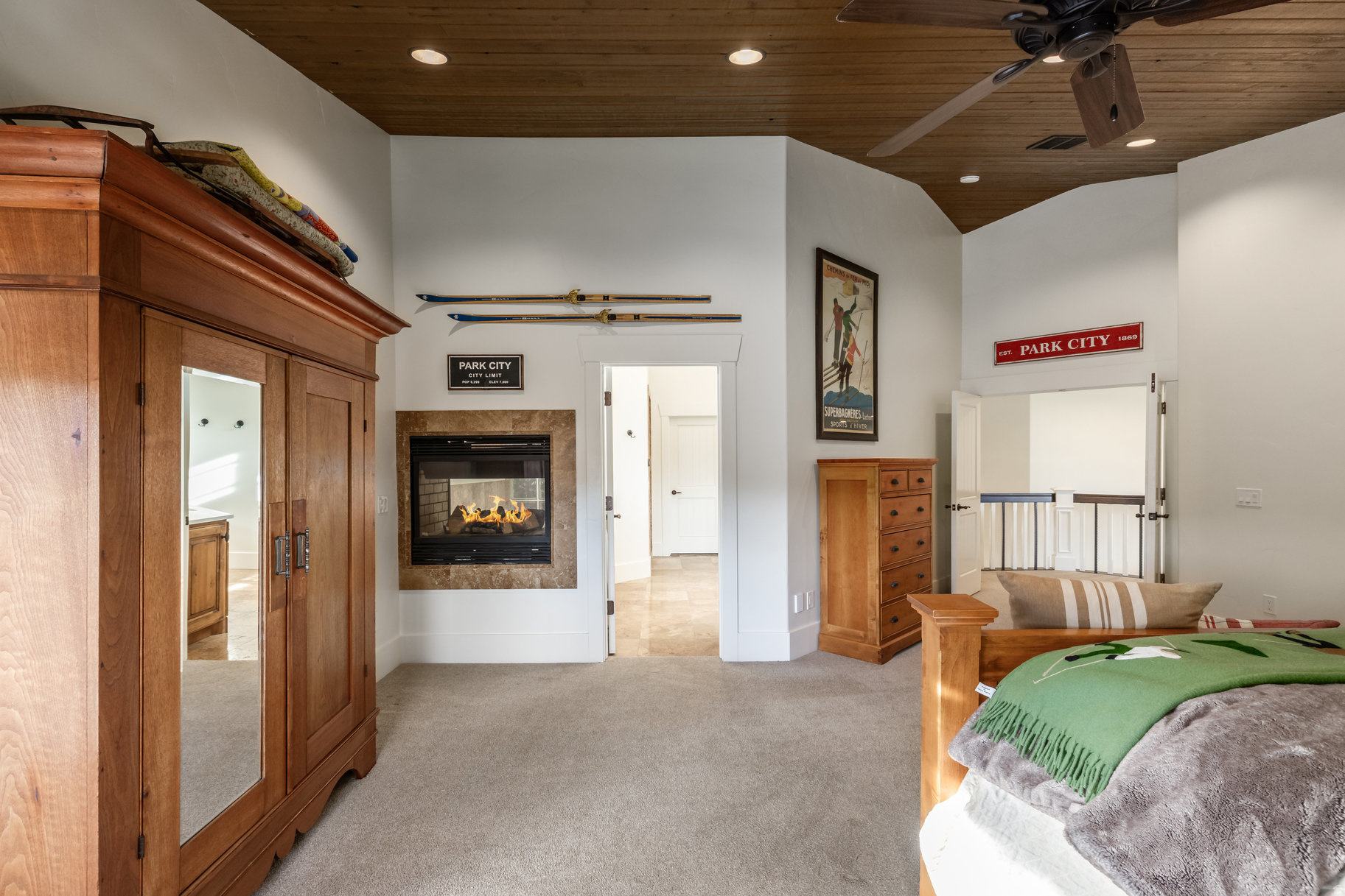 MOUNTAIN RANCH ESTATES - Residential