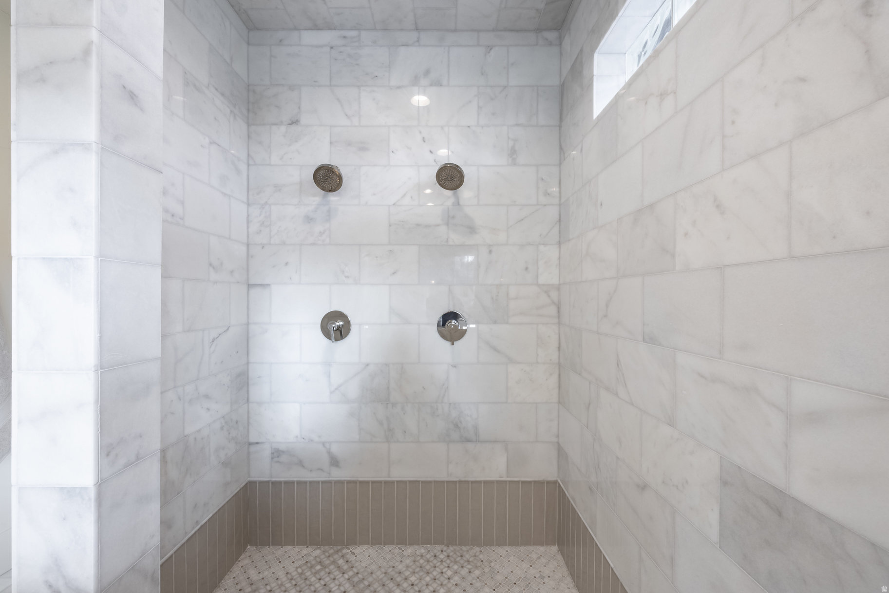 MOUNTAIN RANCH ESTATES - Residential