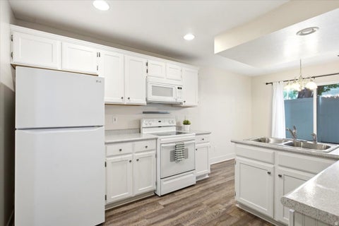 Tiny photo for 449 W 200 N #3, Bountiful, UT 84010 (MLS # 2167023)