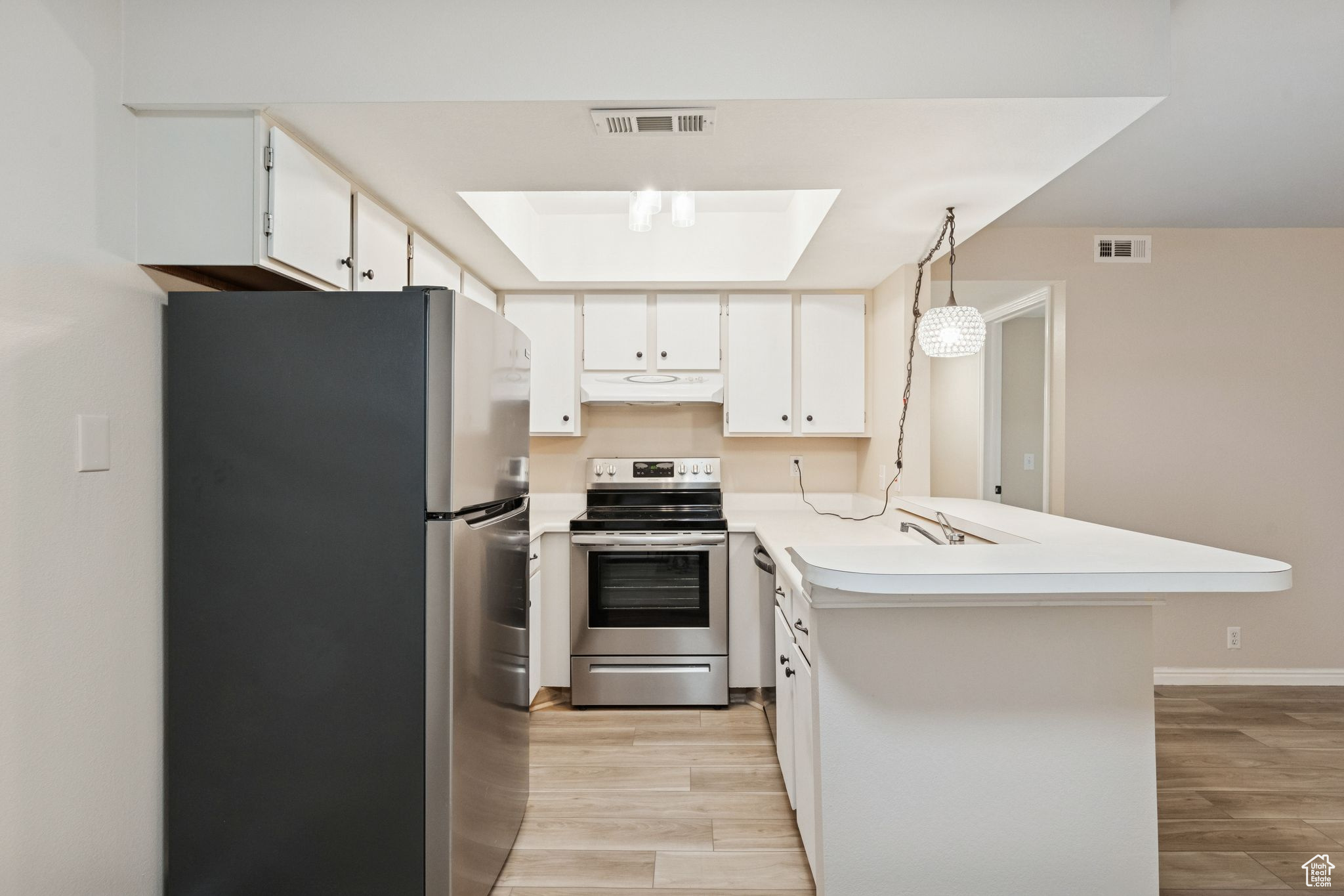 HILL CREEK CONDOS - Residential