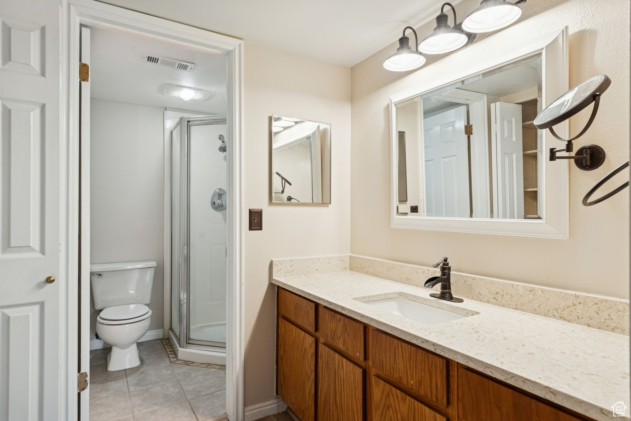 HILL CREEK CONDOS - Residential