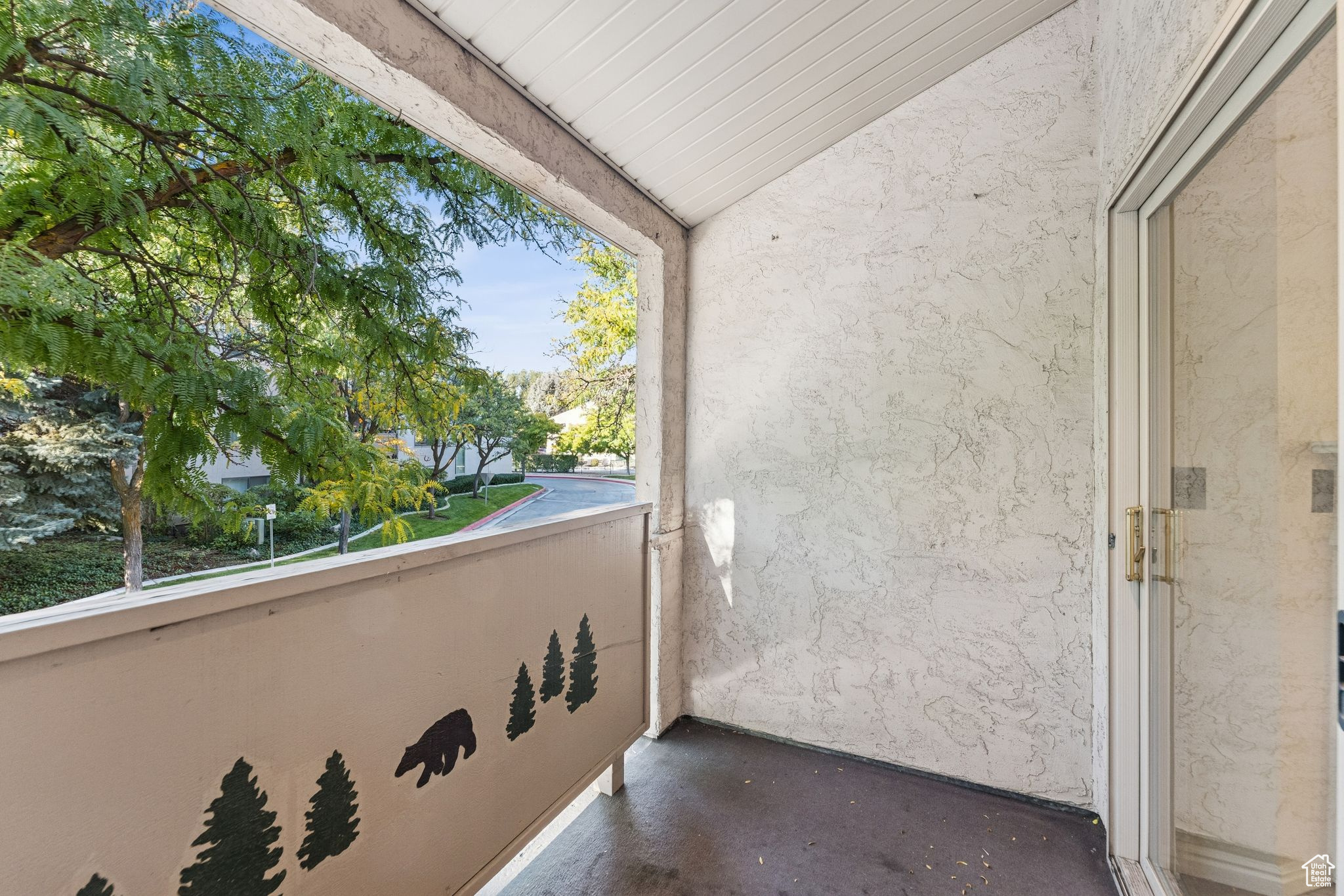 HILL CREEK CONDOS - Residential