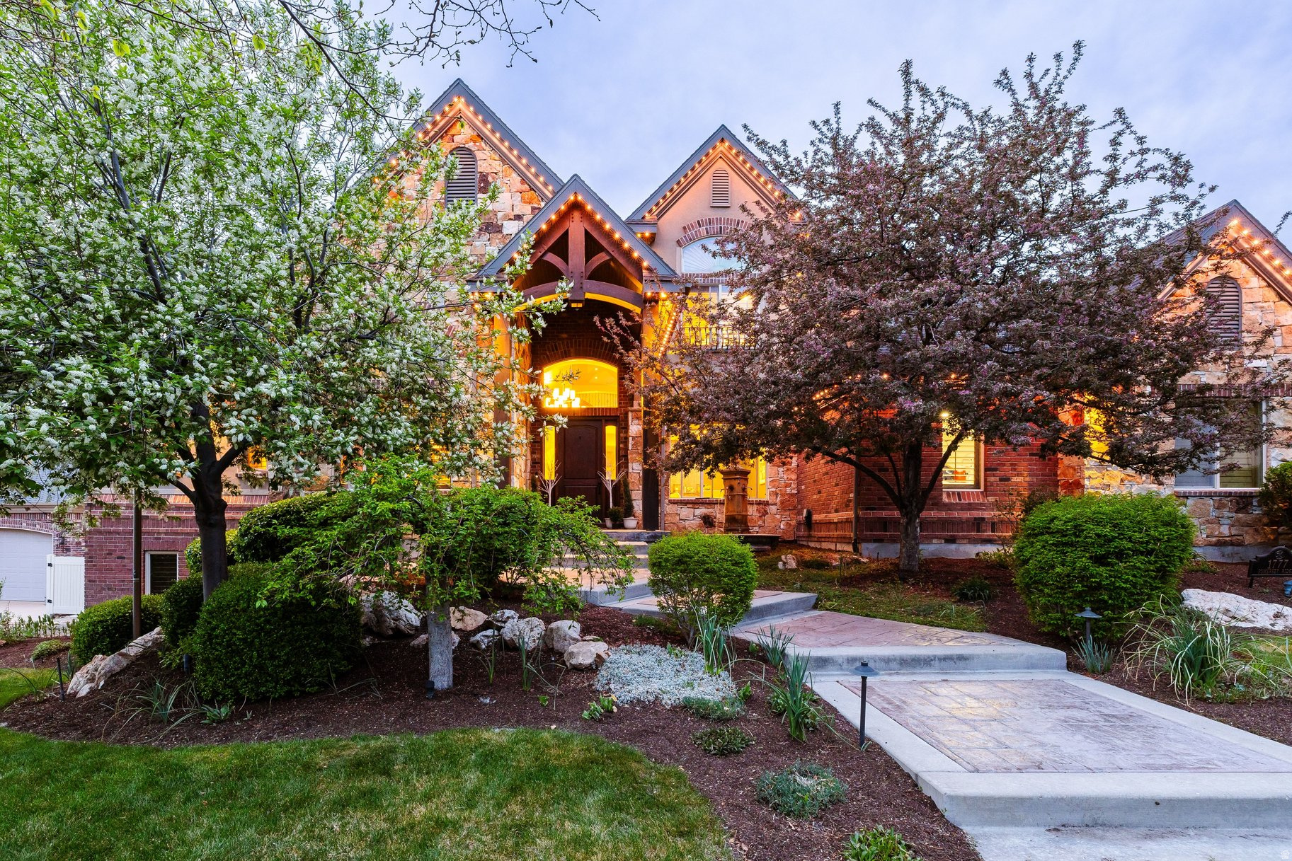 SOMERSET RIDGE - Residential