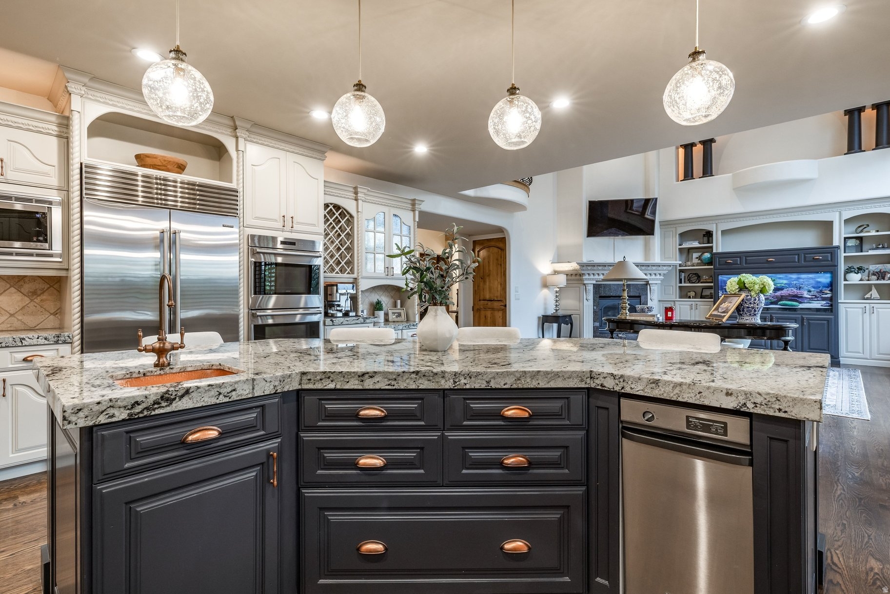 SOMERSET RIDGE - Residential