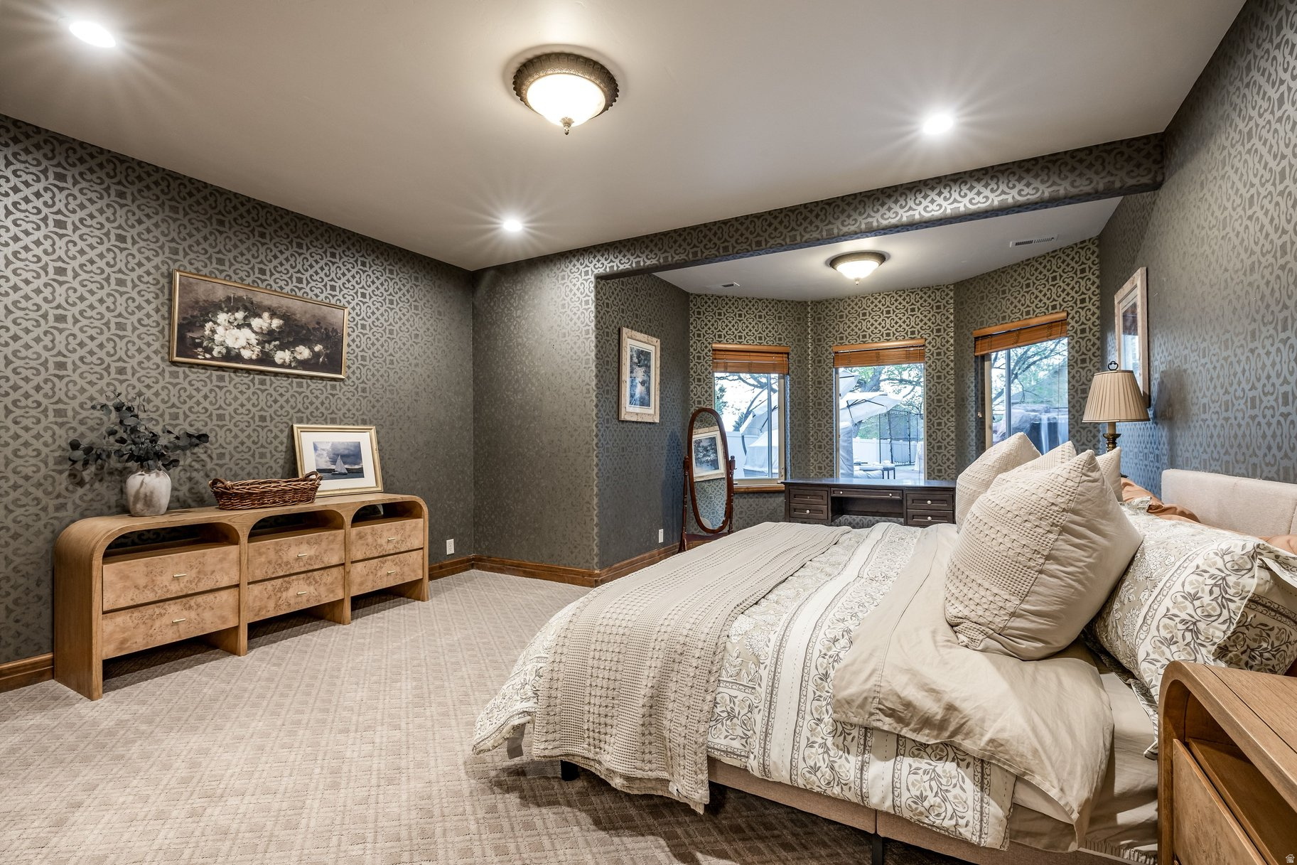 SOMERSET RIDGE - Residential