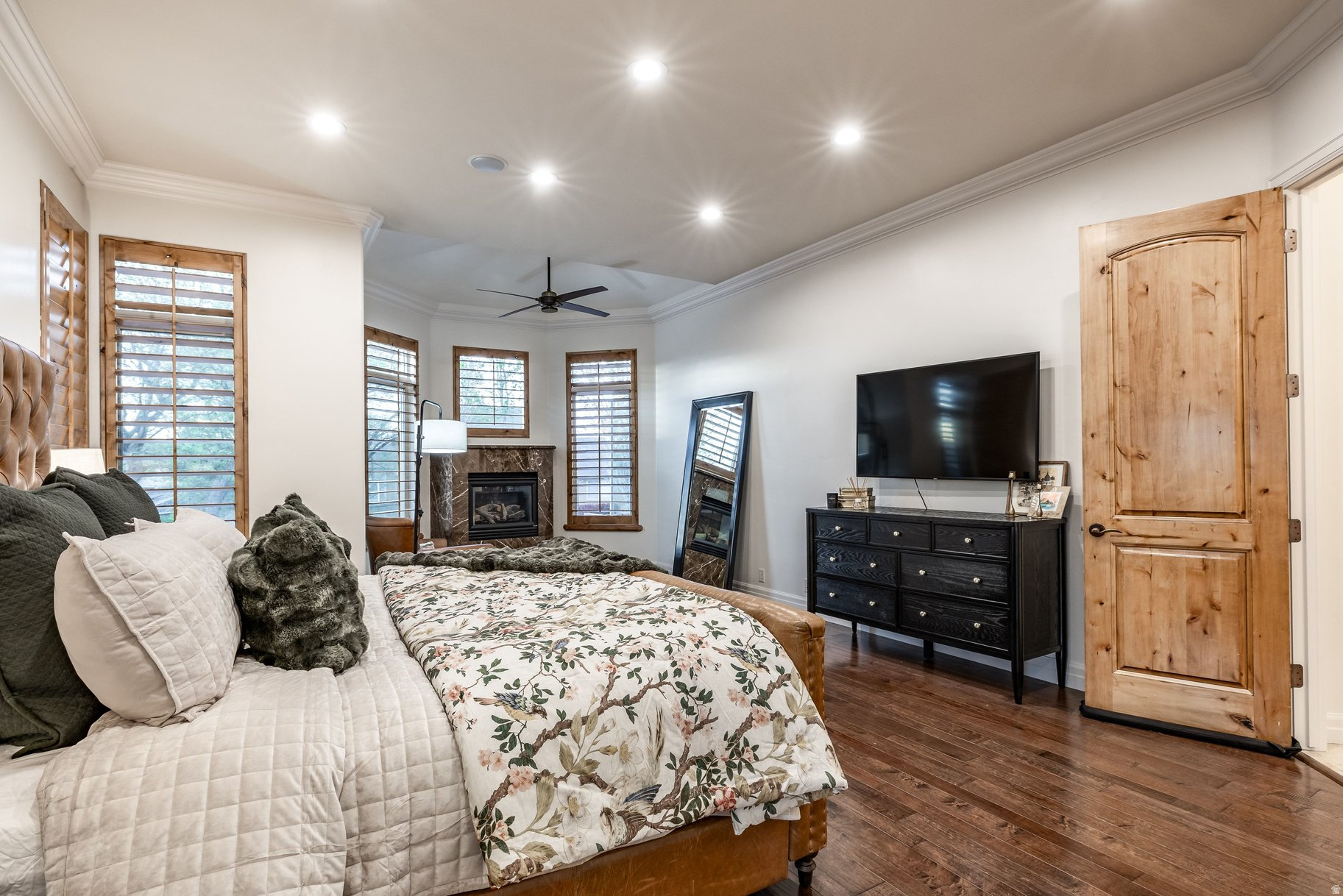 SOMERSET RIDGE - Residential