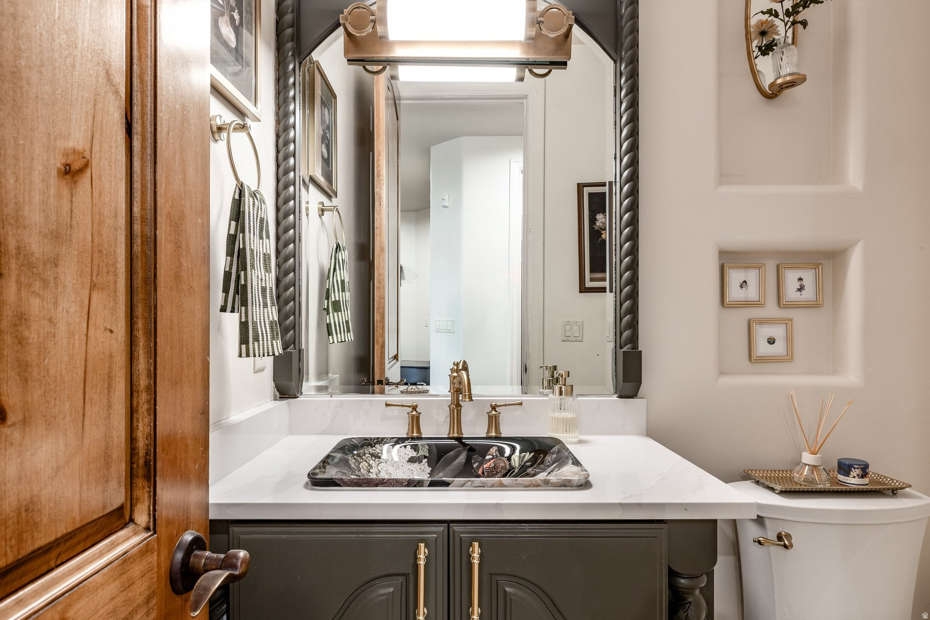 SOMERSET RIDGE - Residential