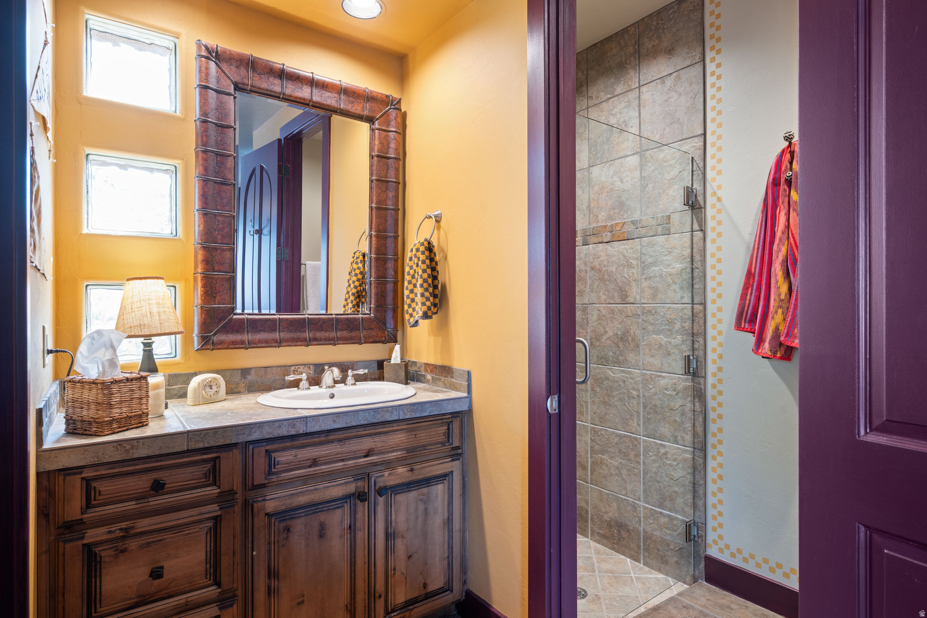 ENTRADA - Residential