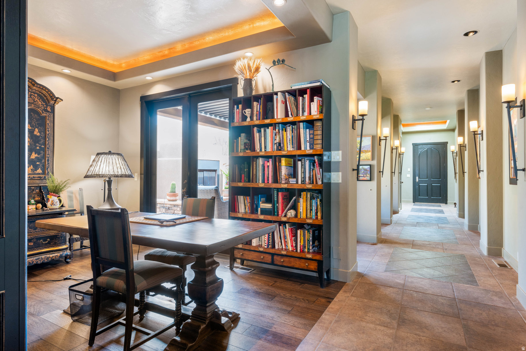 ENTRADA - Residential