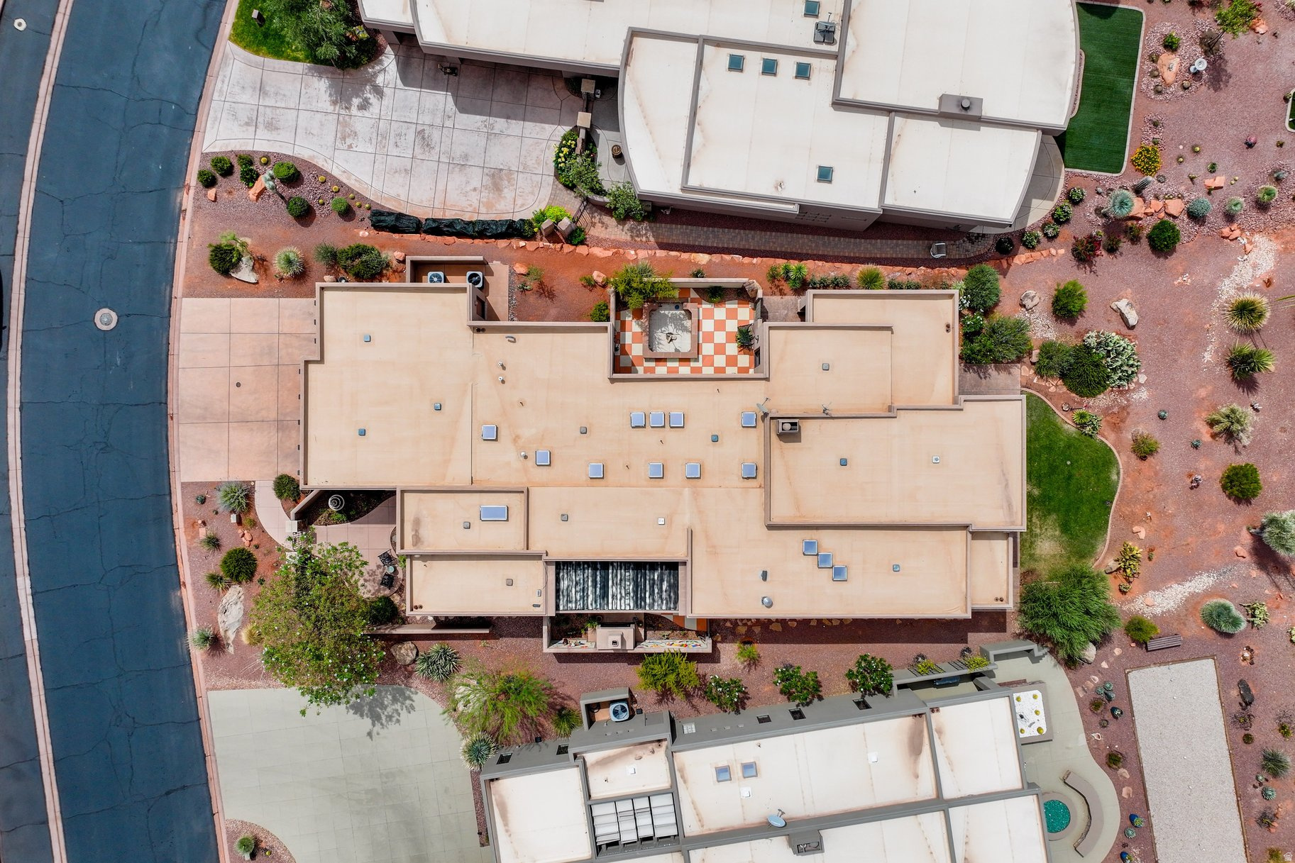 ENTRADA - Residential