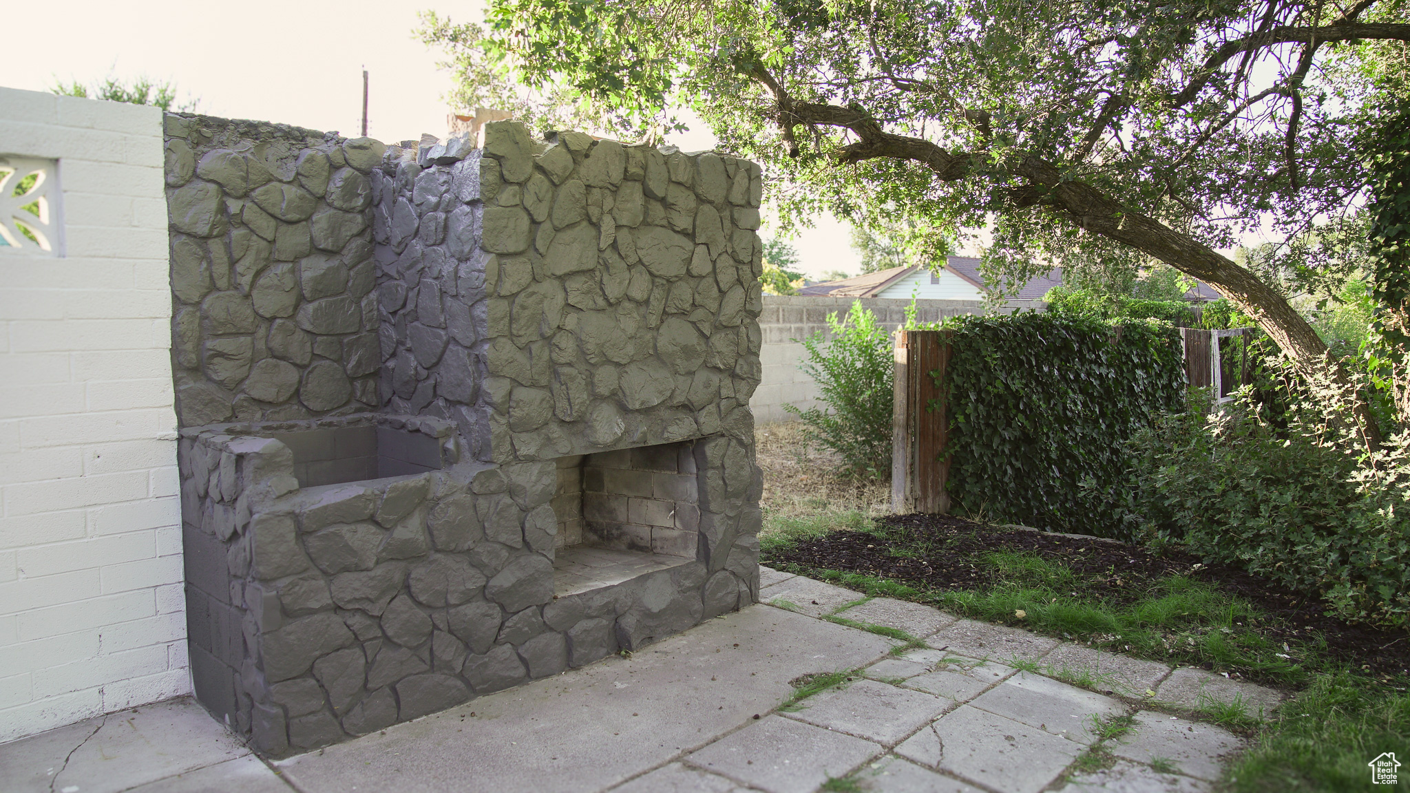 HOFFMAN HEIGHTS - Residential