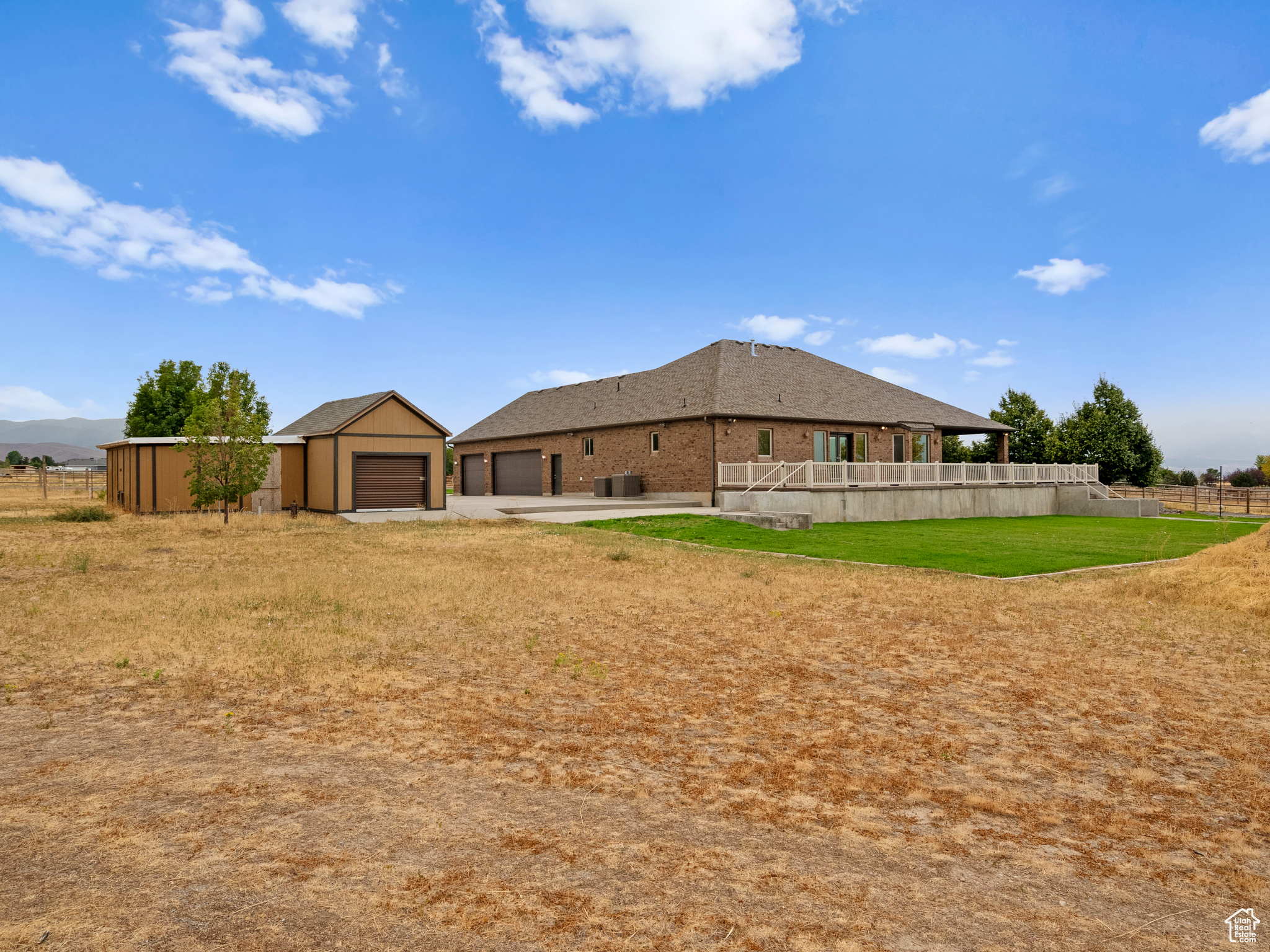 BROOKFIELD ESTATES - Residential