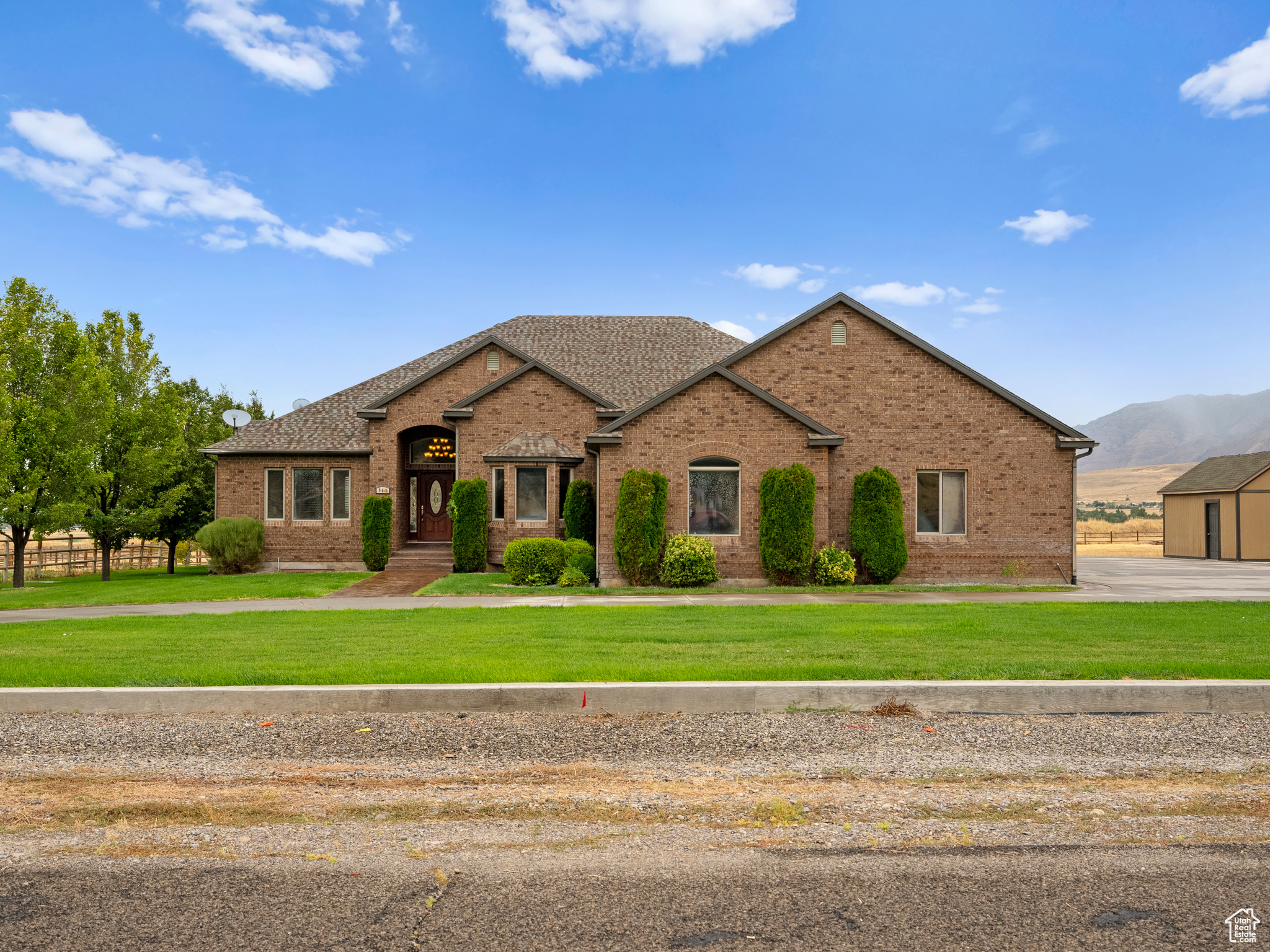 BROOKFIELD ESTATES - Residential