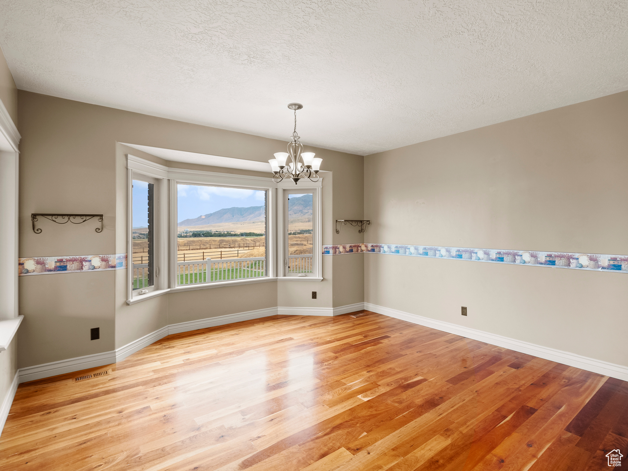 BROOKFIELD ESTATES - Residential