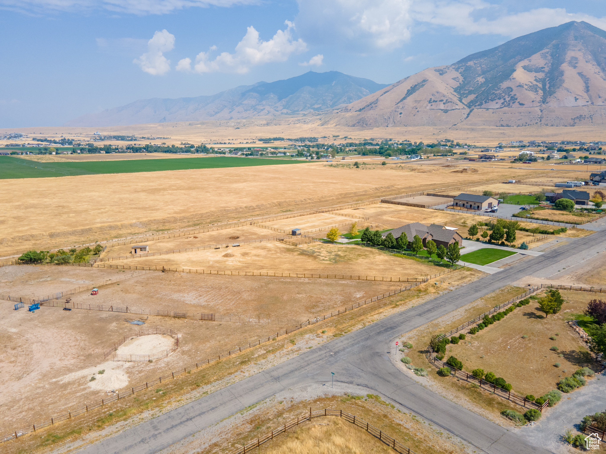 BROOKFIELD ESTATES - Residential