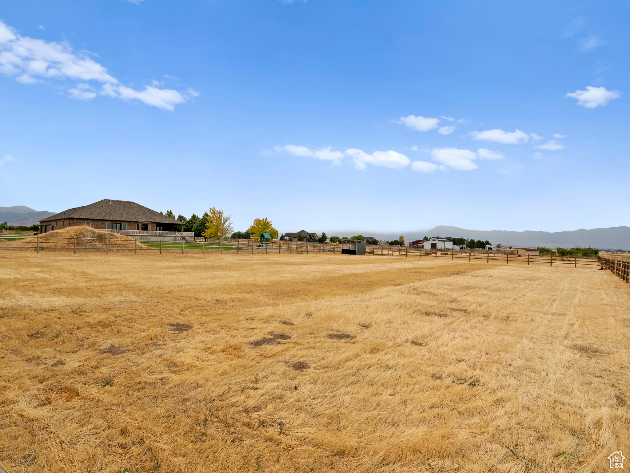 BROOKFIELD ESTATES - Residential