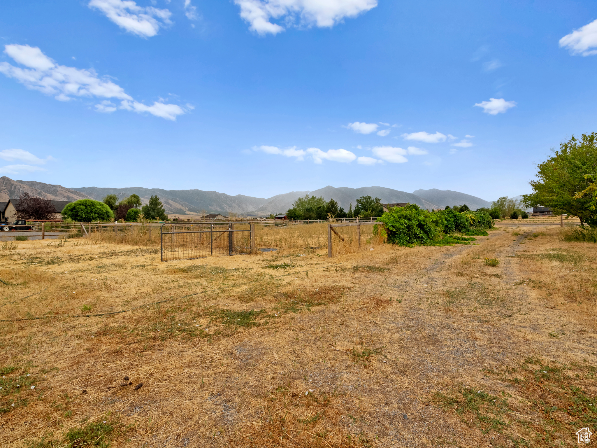 BROOKFIELD ESTATES - Residential