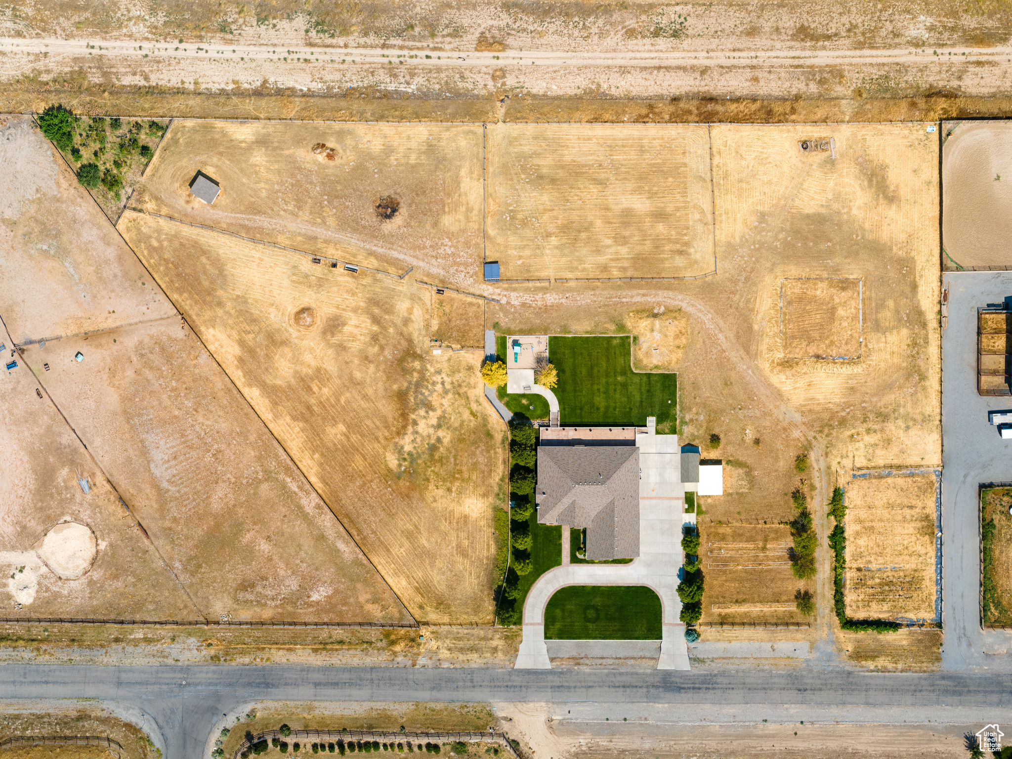BROOKFIELD ESTATES - Residential