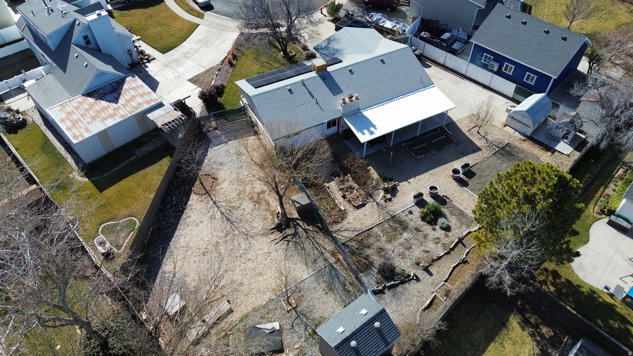 RIVERVIEW EAST - Residential