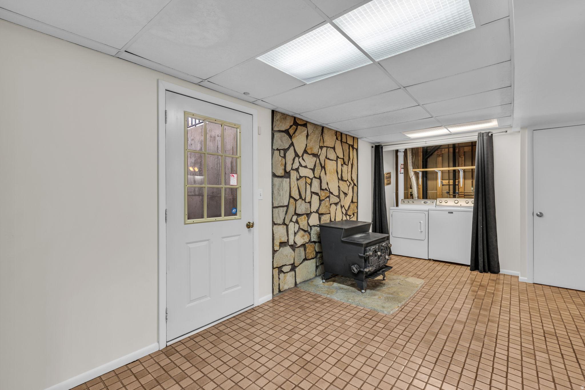 RIVERVIEW EAST - Residential