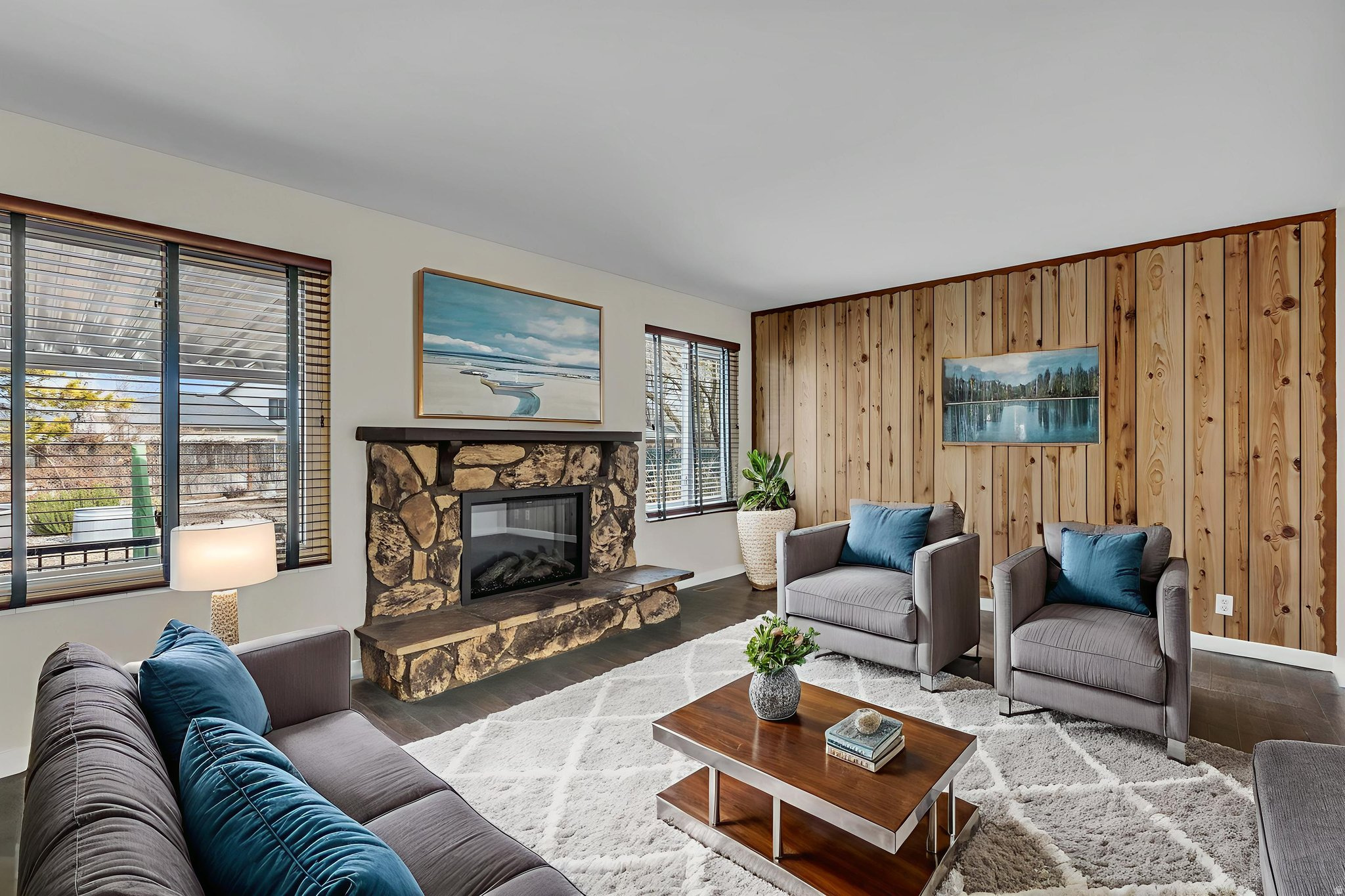 RIVERVIEW EAST - Residential