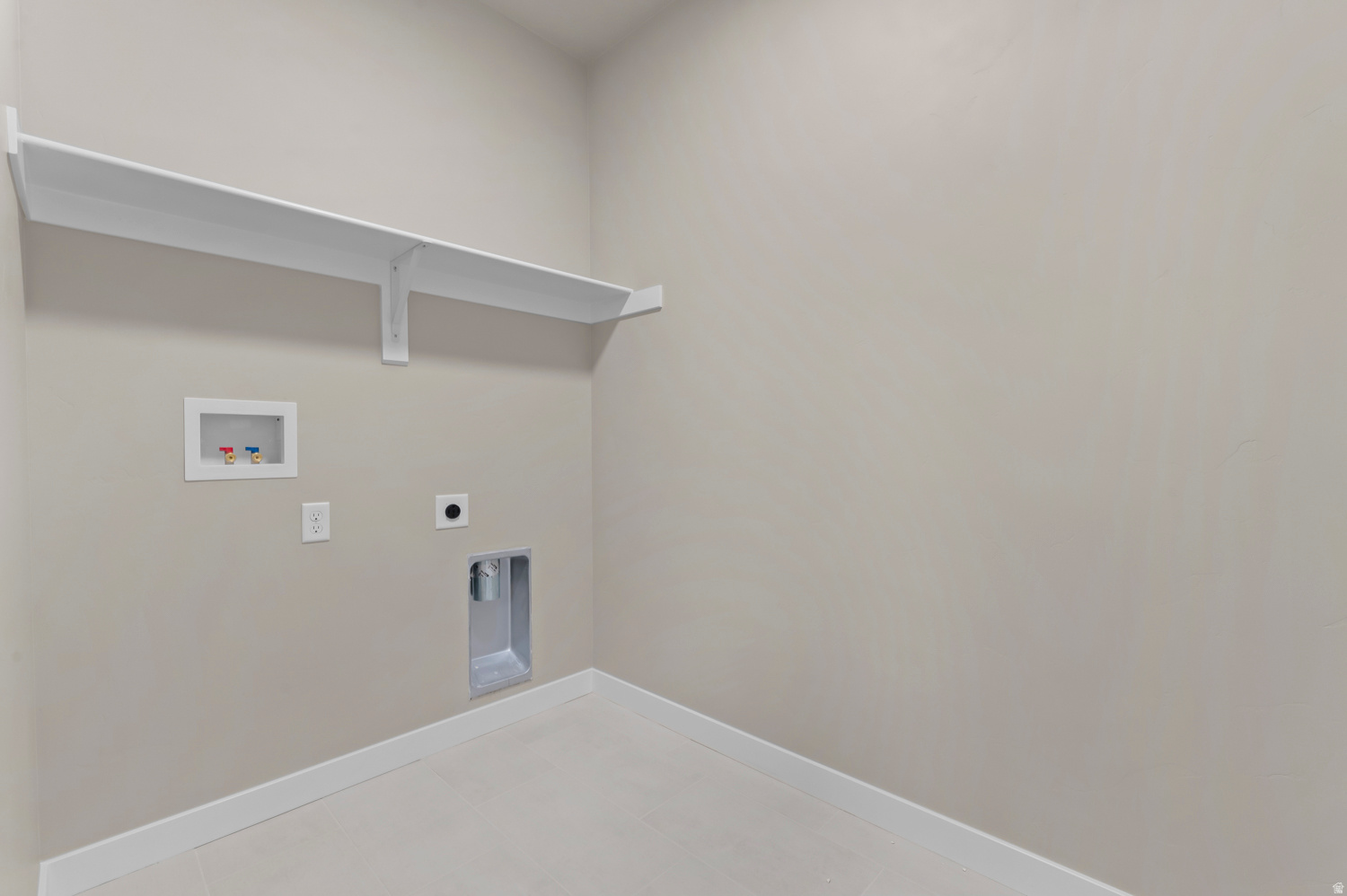 SAGEWOOD VILLAGE GARDENS 105 - Residential