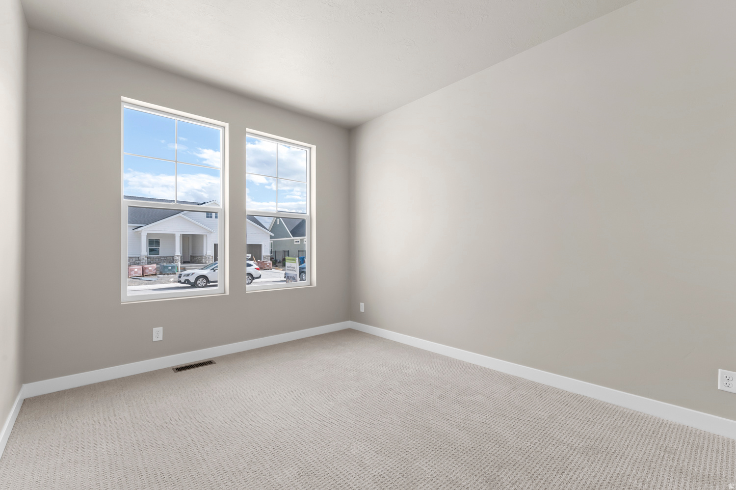 SAGEWOOD VILLAGE GARDENS 105 - Residential