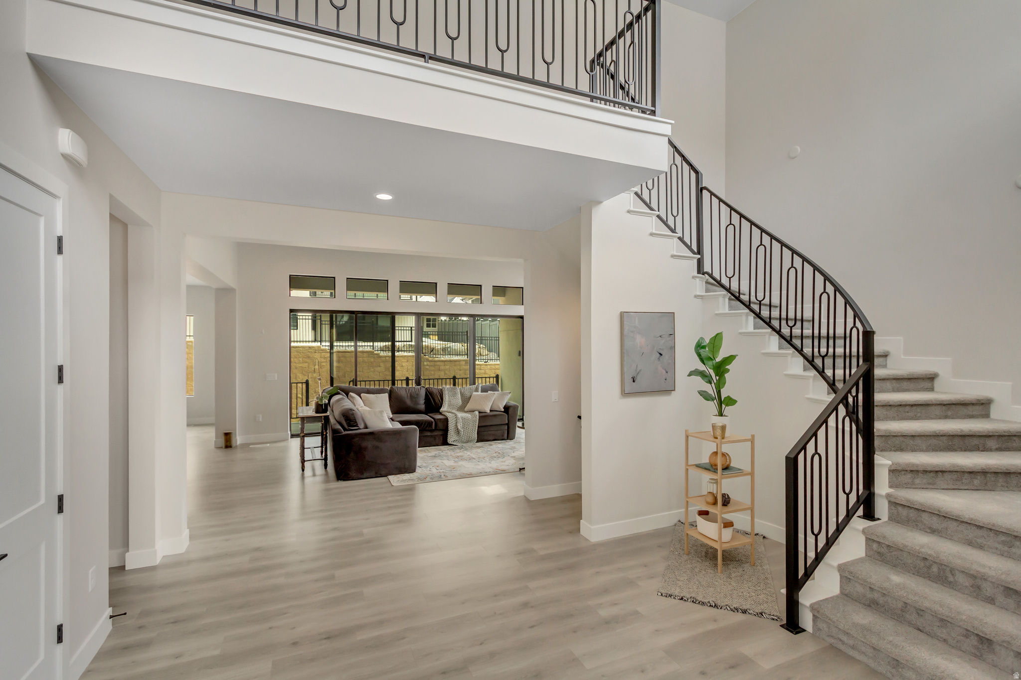 CANYON POINT - Residential