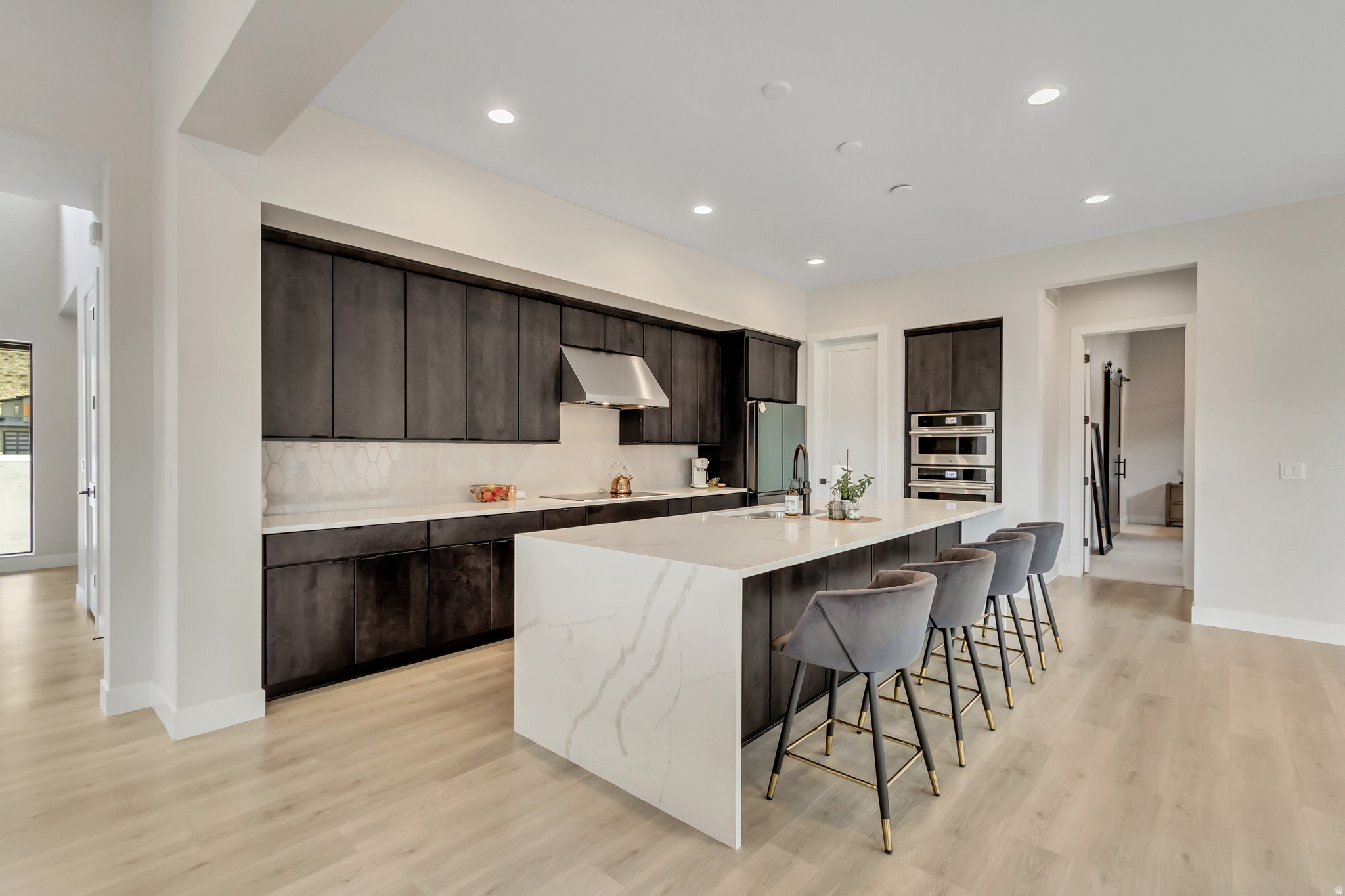 CANYON POINT - Residential