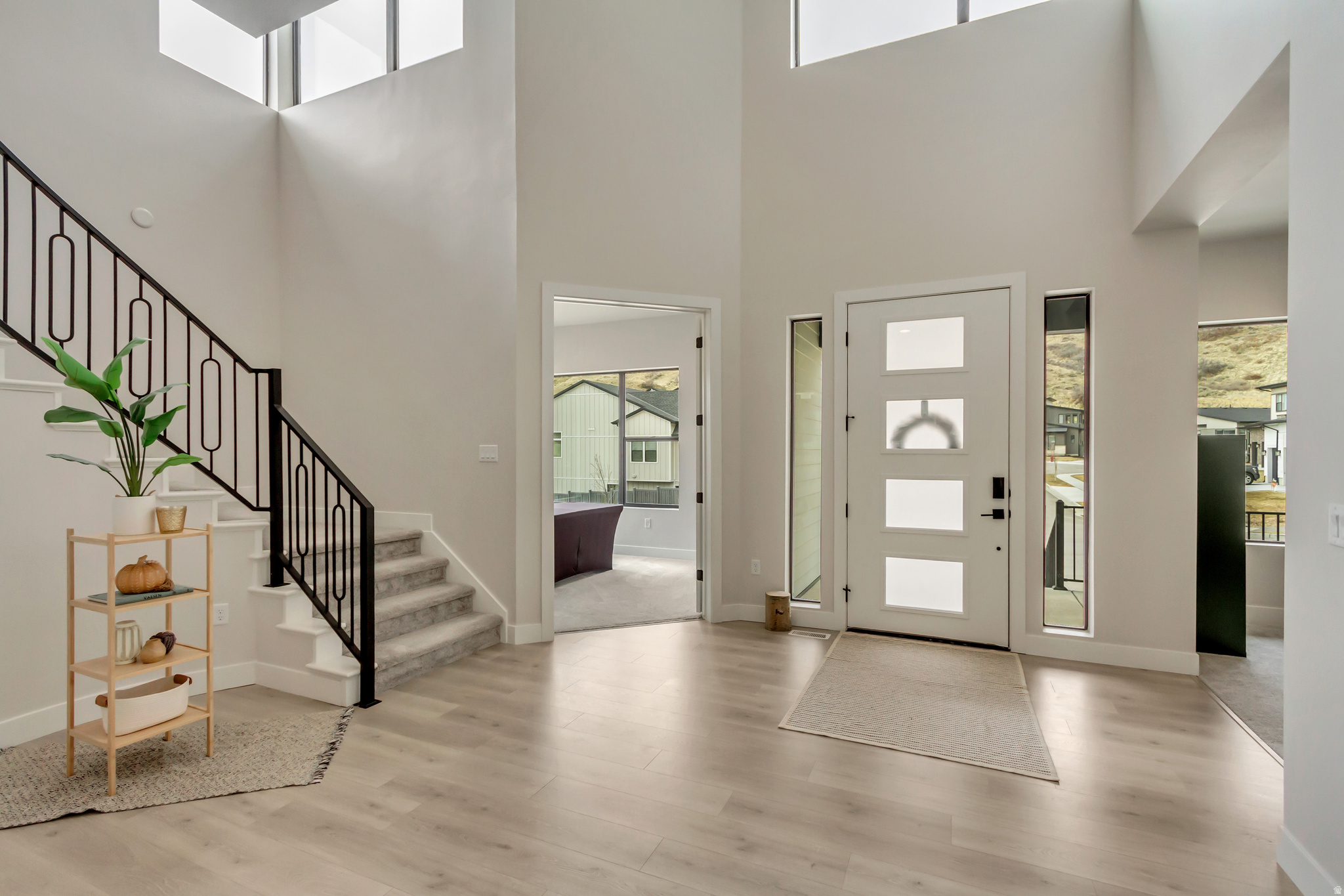 CANYON POINT - Residential