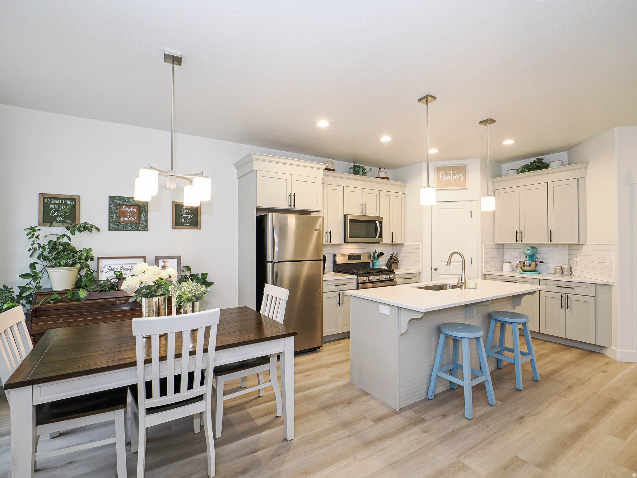 WILDFLOWER - Residential