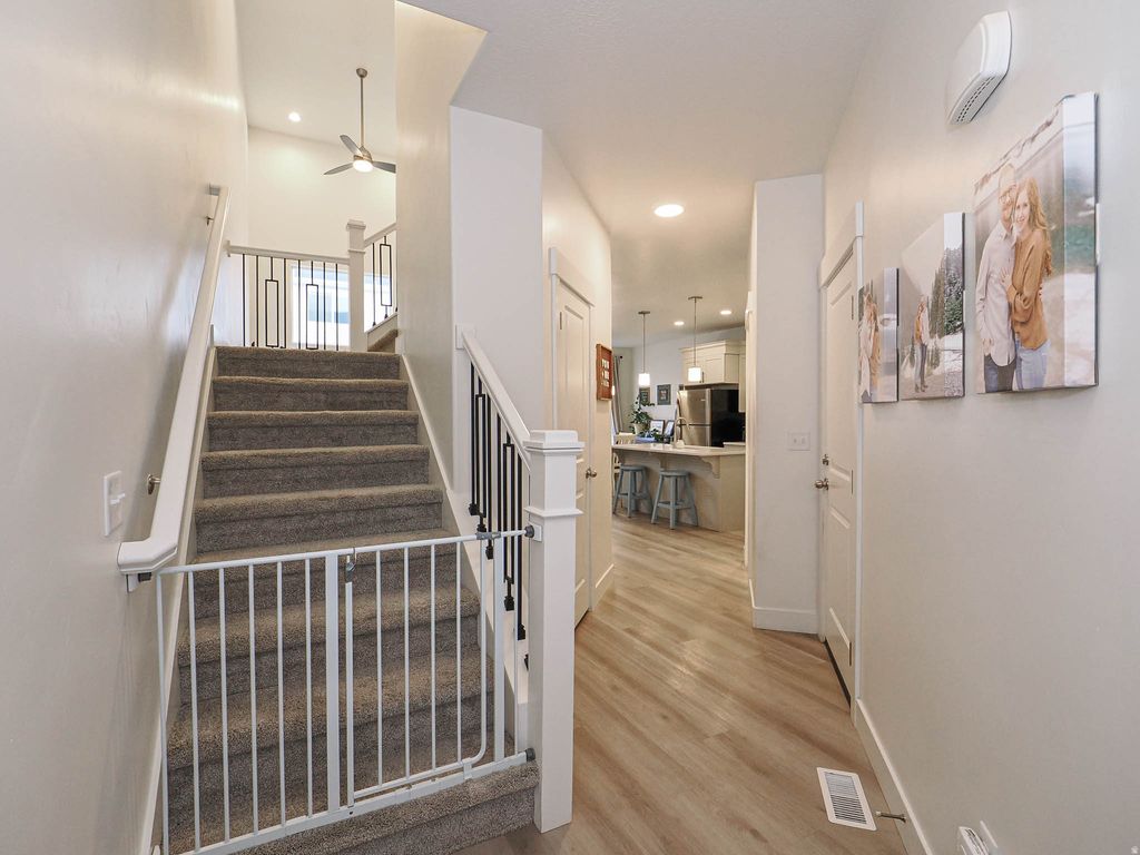 Photo of 1751 N BLAZE LN, Saratoga Springs, UT 84045 (MLS # 2146051)