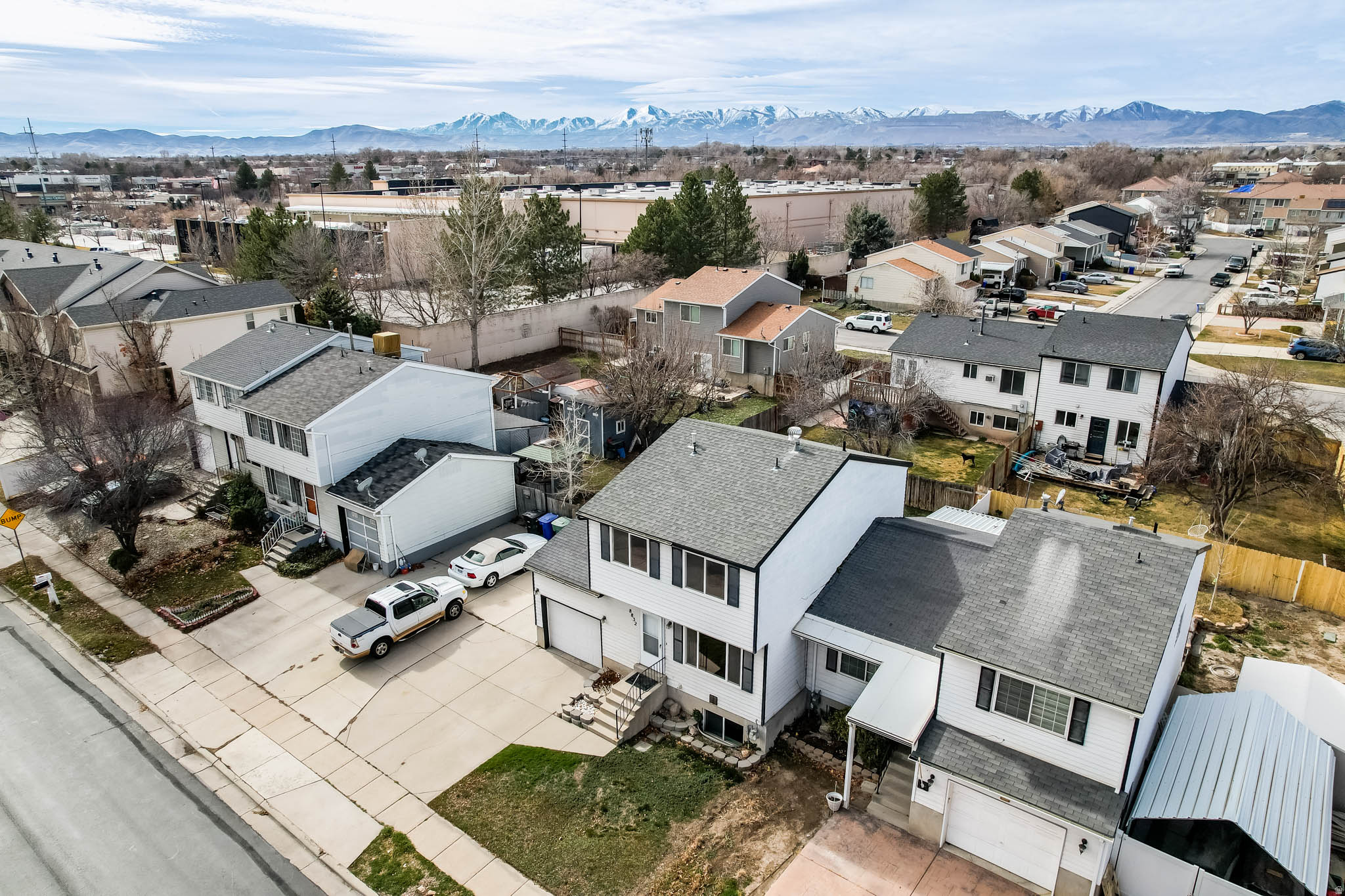 TWIN OAKS II - Residential Income