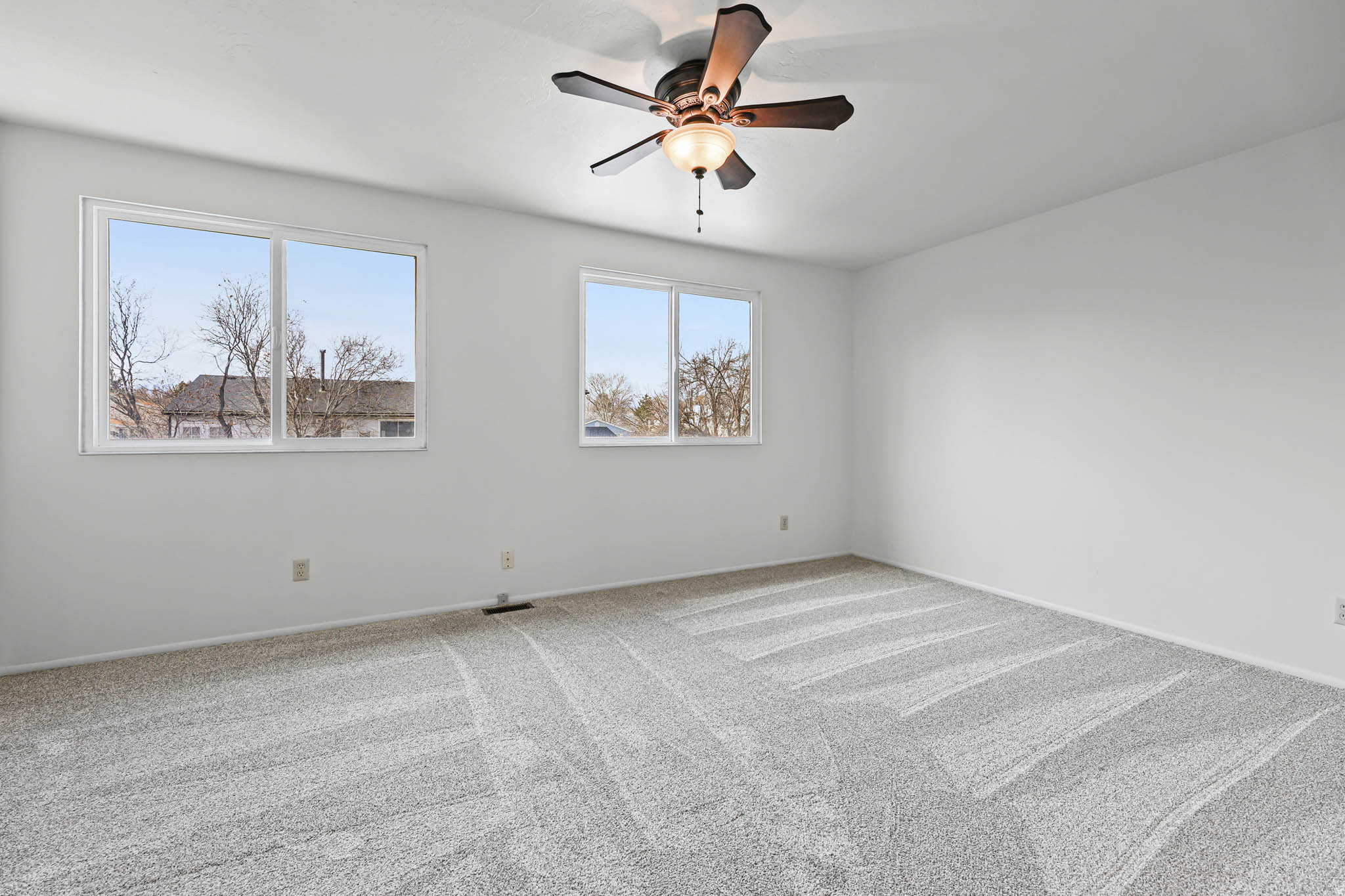 TWIN OAKS II - Residential Income