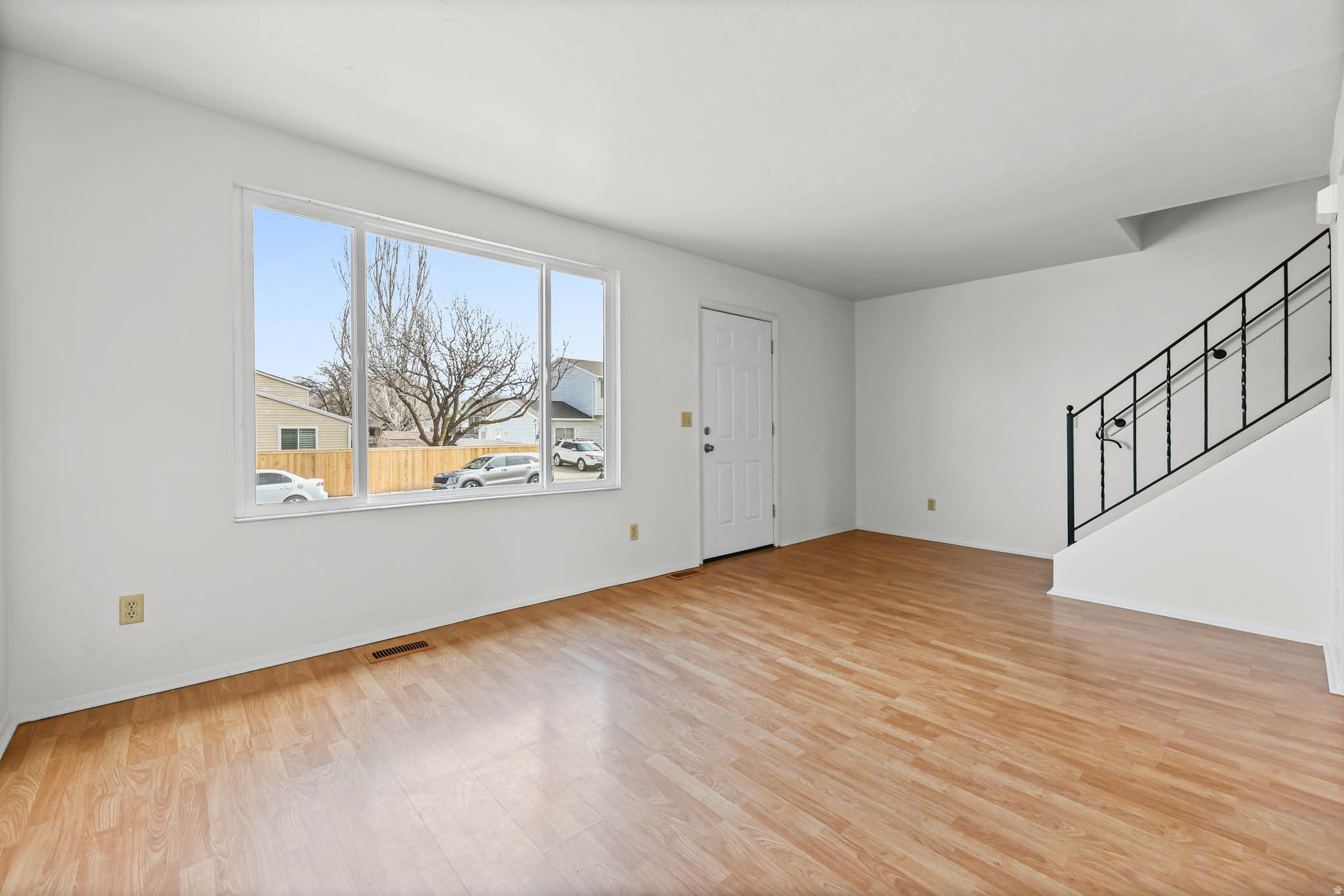 TWIN OAKS II - Residential Income