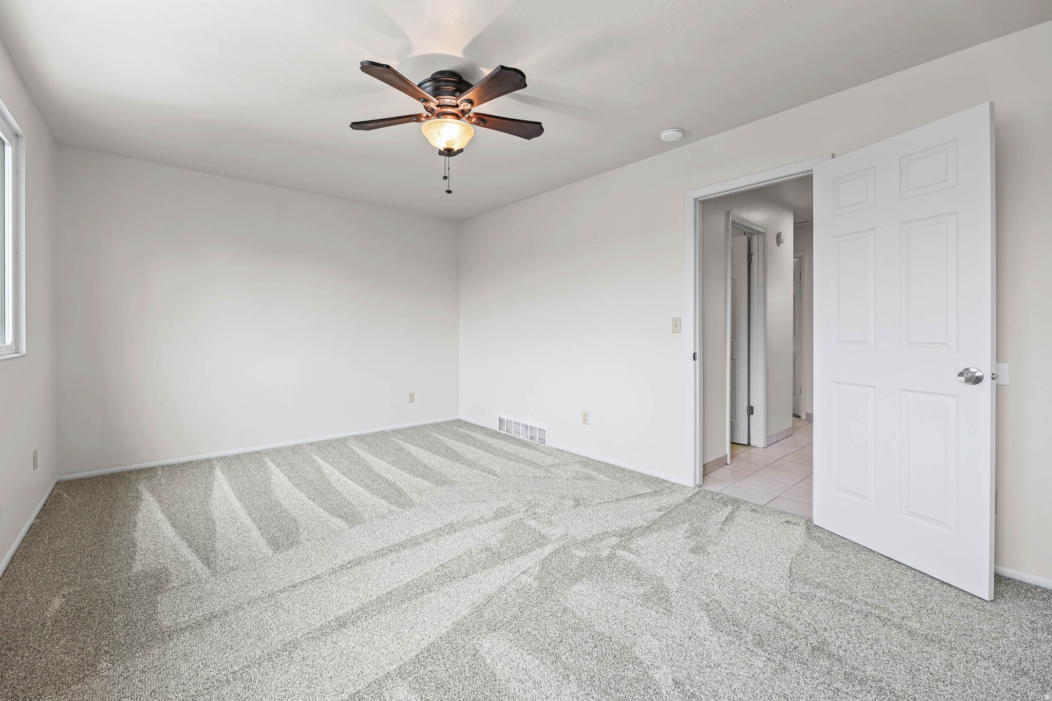 TWIN OAKS II - Residential Income