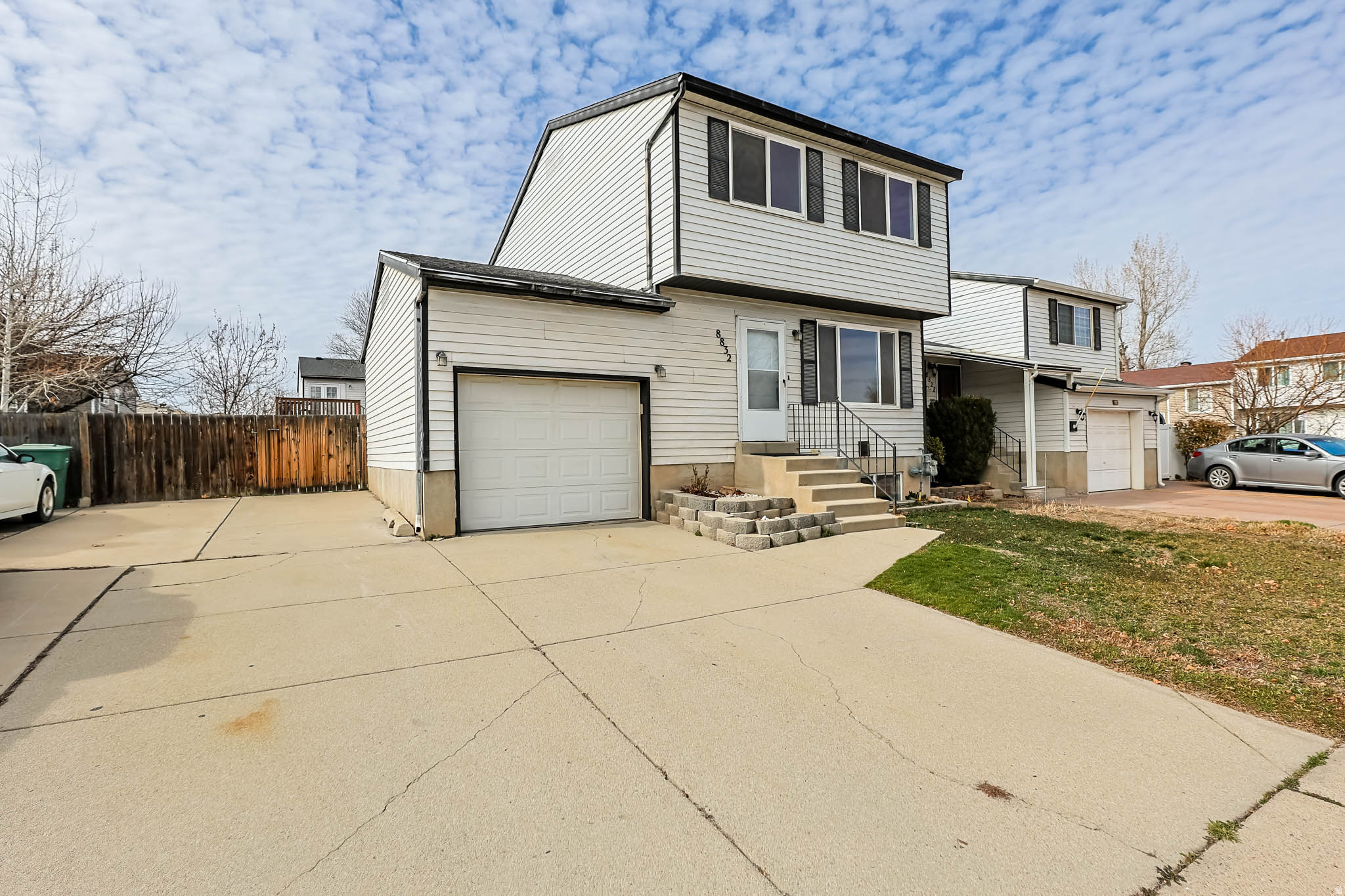 TWIN OAKS II - Residential Income