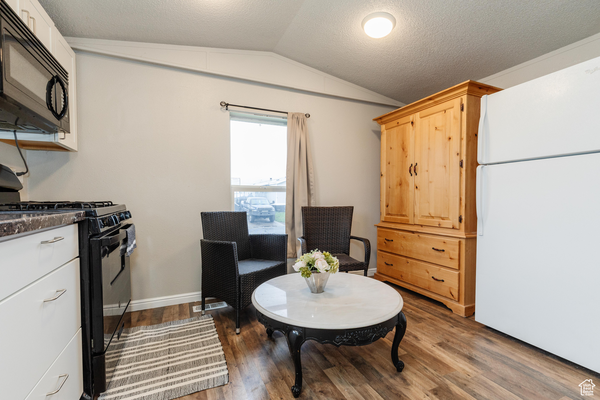 LOGAN RIVER ESTATES - Residential