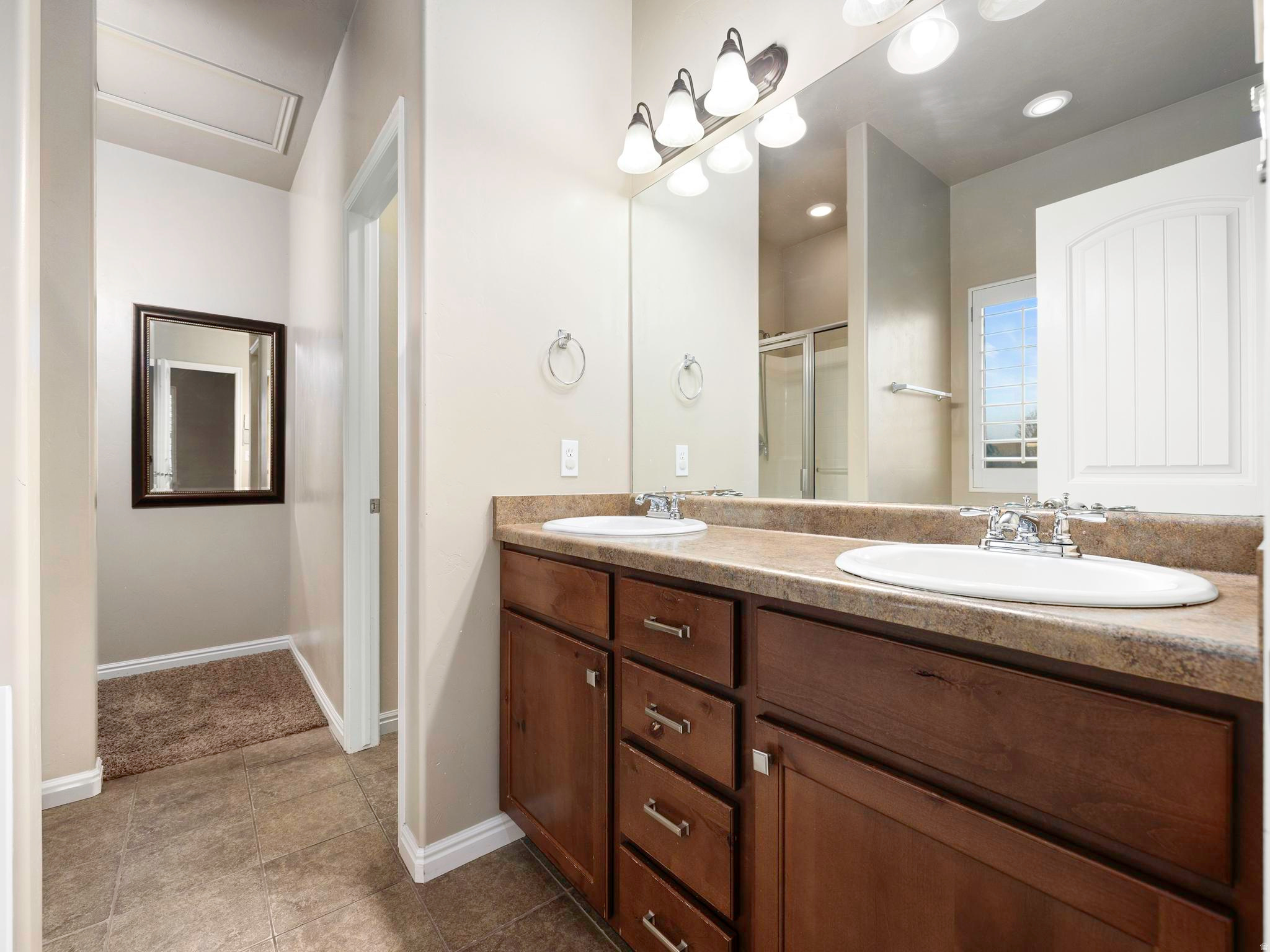 ROSE CREEK - Residential