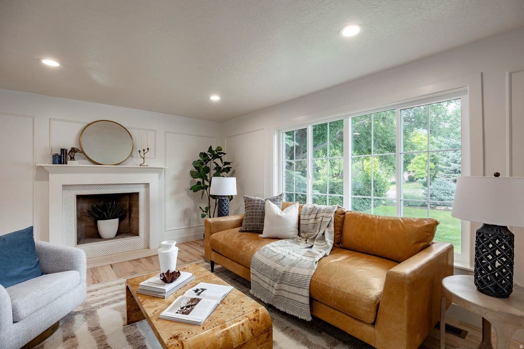 Photo of 3704 S 2455 E, Salt Lake City, UT 84109 (MLS # 2176414)